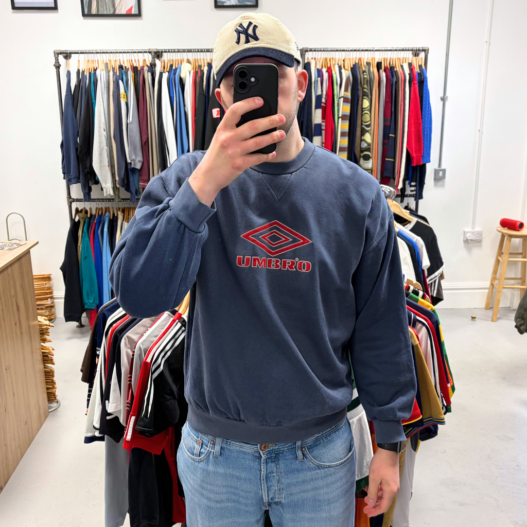 Vintage 90s Umbro Sweatshirt Navy Large Unisex Retro