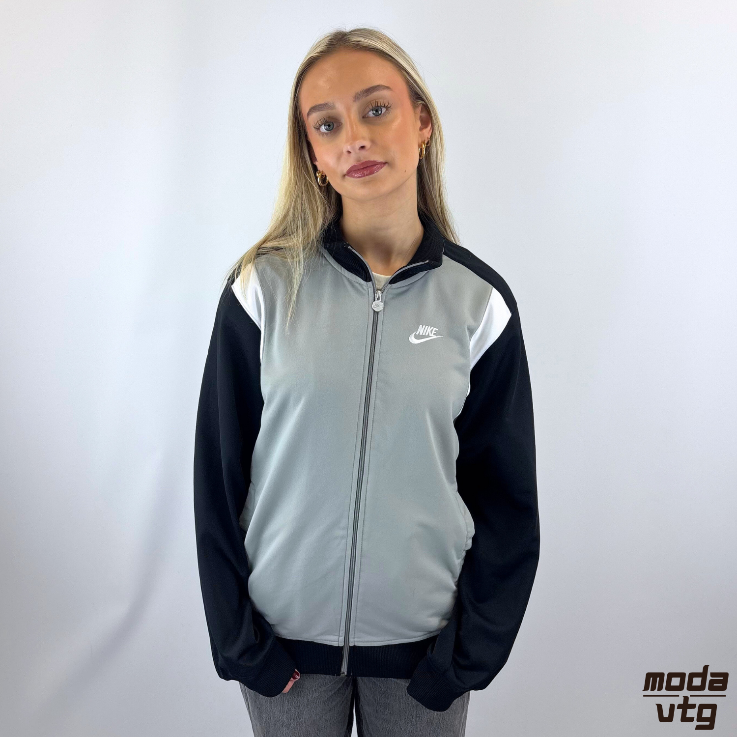 Vintage Y2K Nike Track Jacket Grey Medium Retro