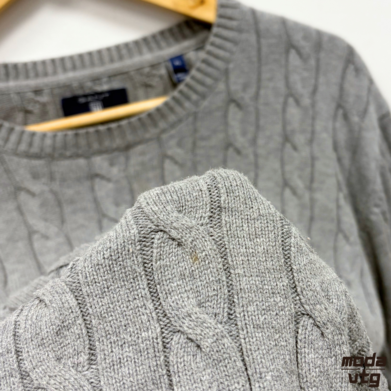 Vintage Y2K GANT Knitted Jumper Grey Large Unisex Cable Retro