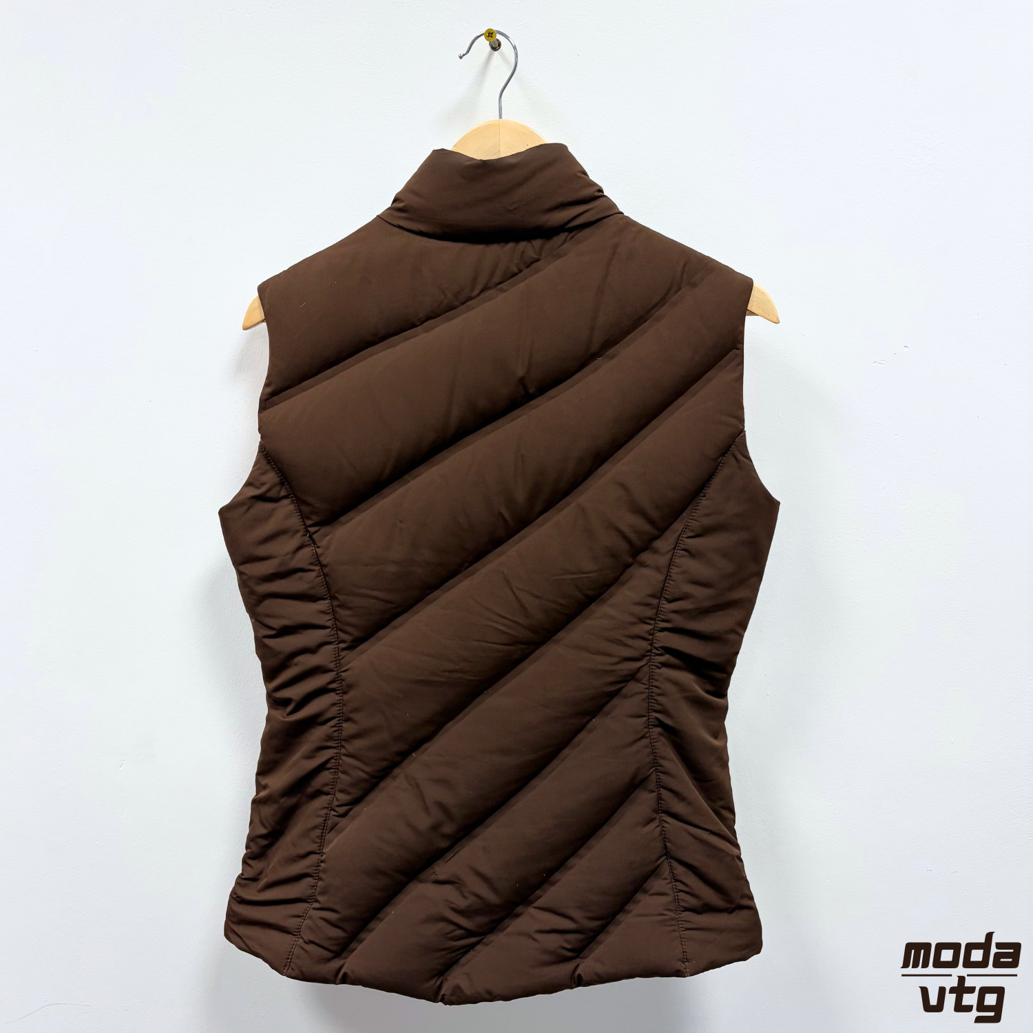 Vintage Y2K Nike Gilet Brown Women’s Medium Retro