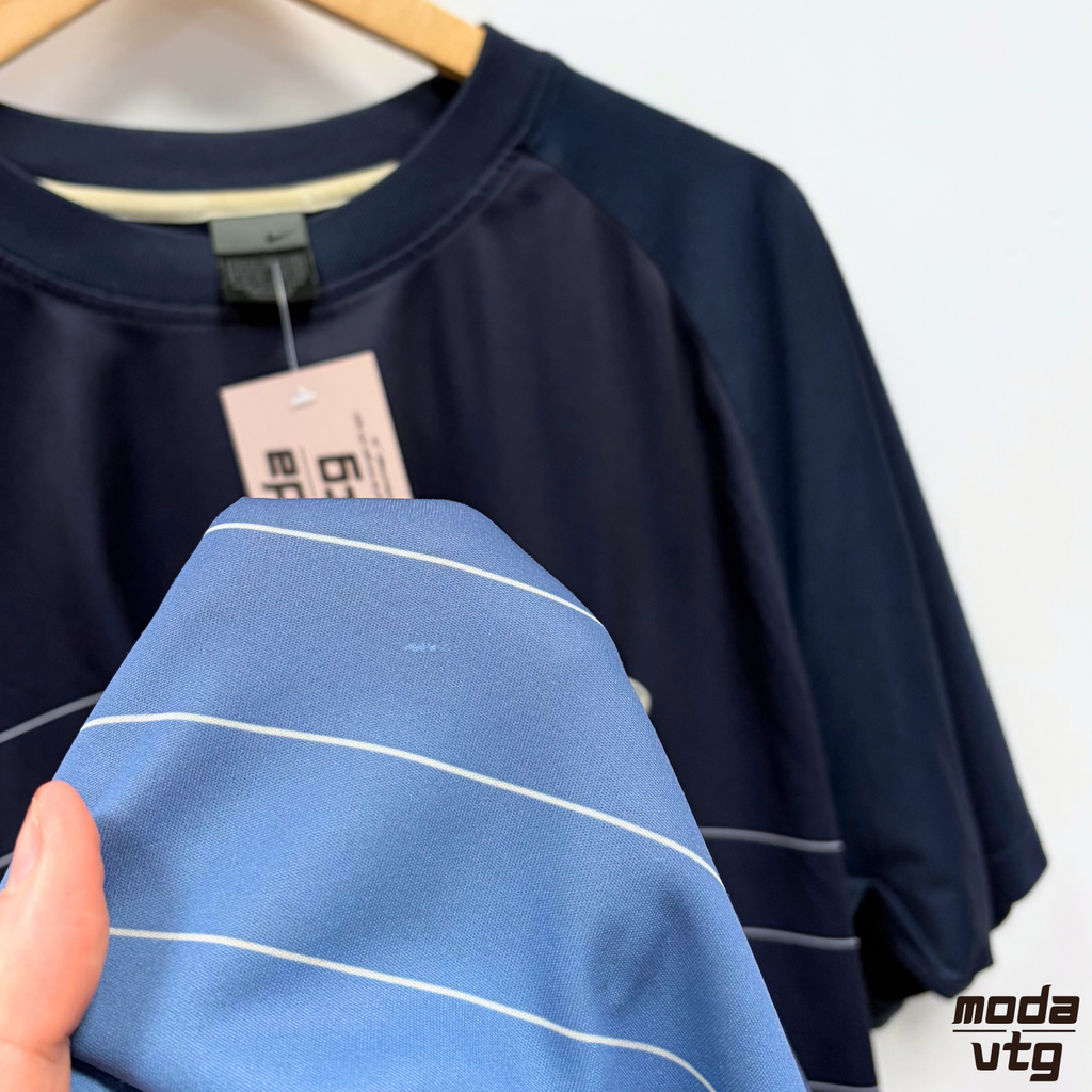Vintage Y2K Nike T-Shirt Navy XL T90 Total 90 Gym Football