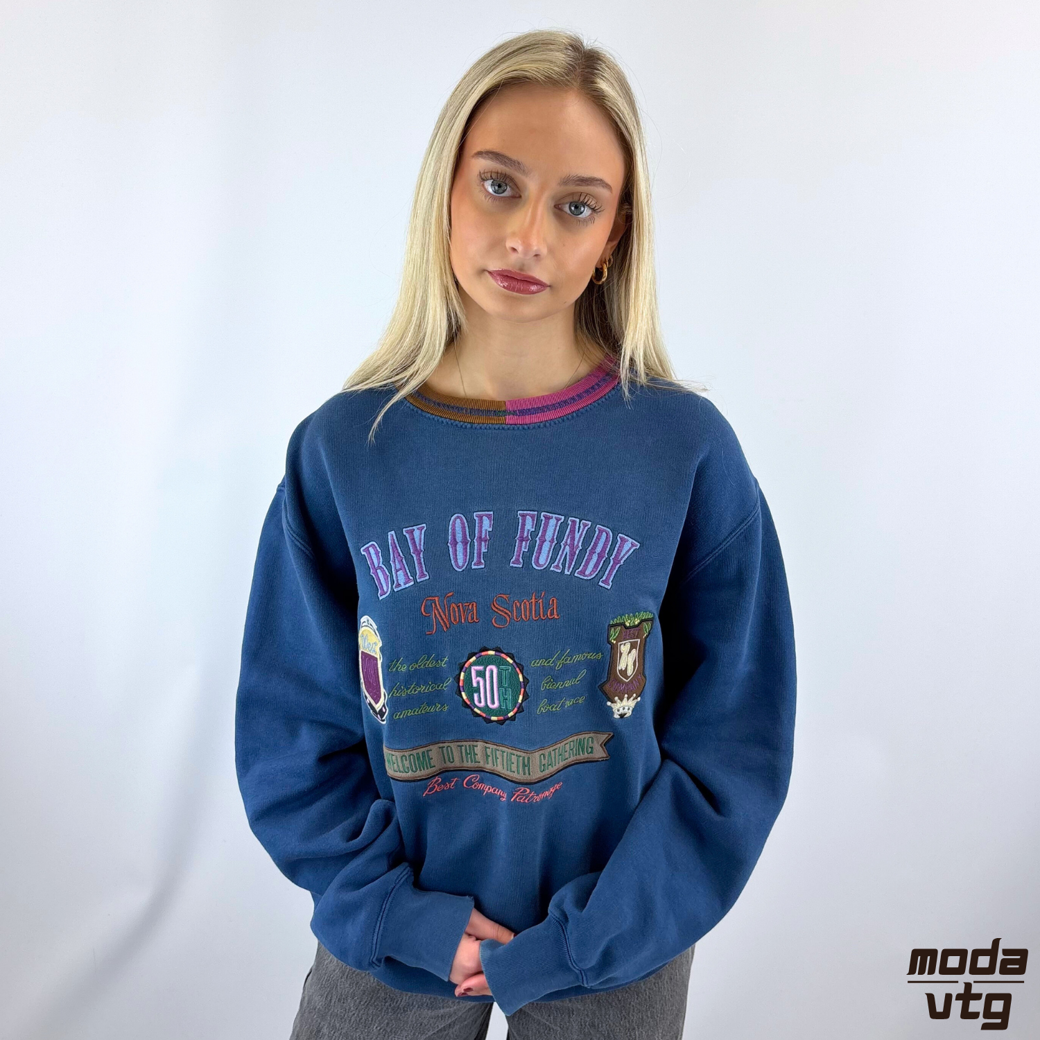 Vintage 90s Best Company Sweatshirt Blue Large Crewneck Embroidery