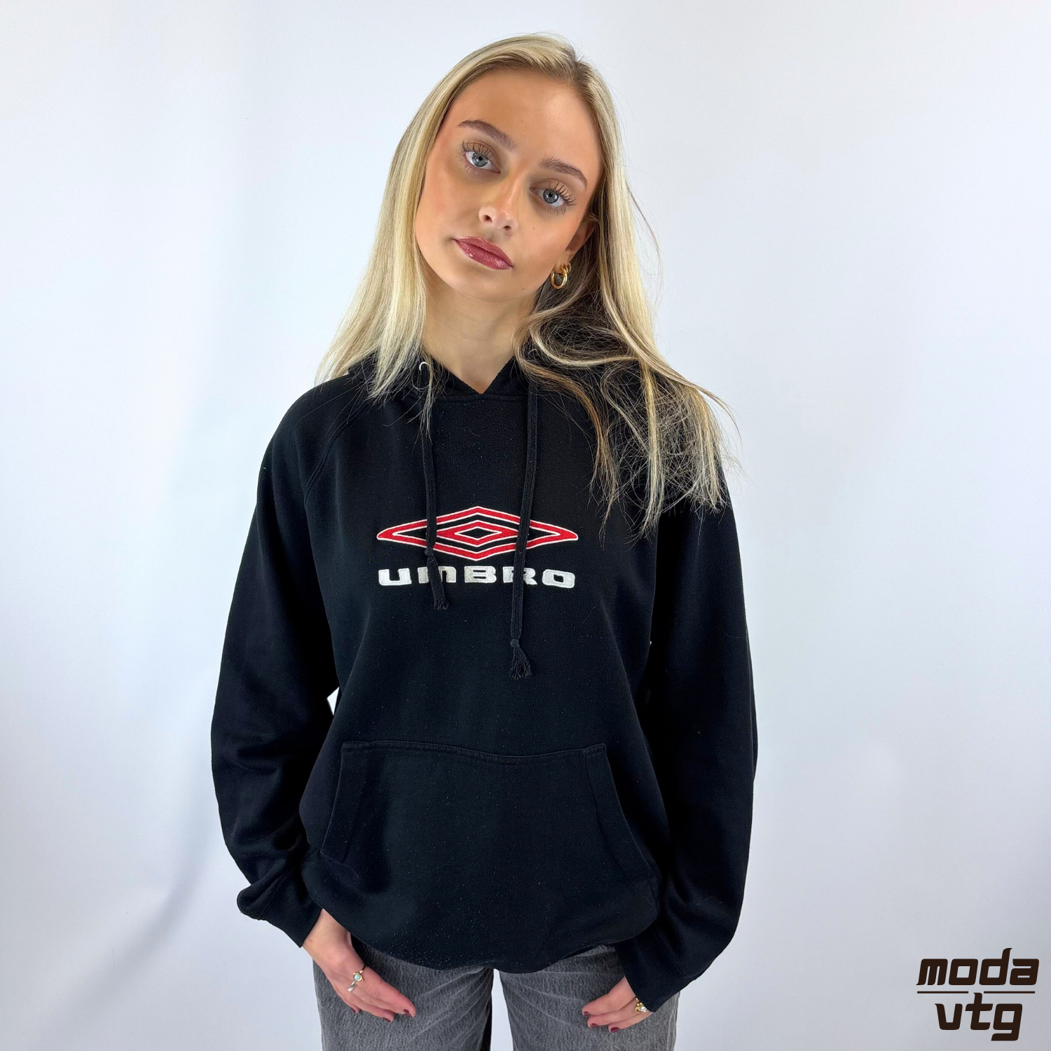 Vintage Y2K Umbro Hoodie Black Medium Embroidered