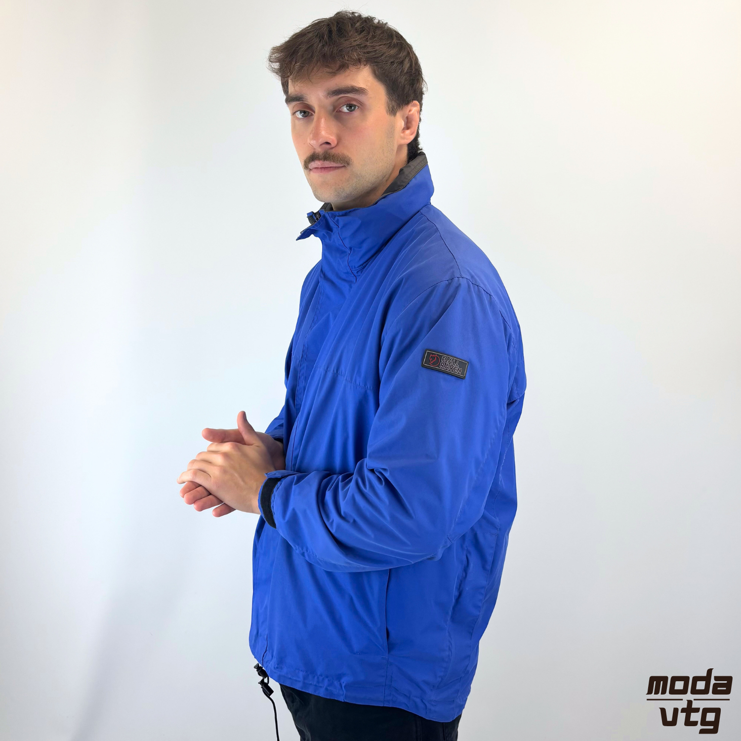 Vintage Y2K Fjällräven Raincoat Blue Large Winter