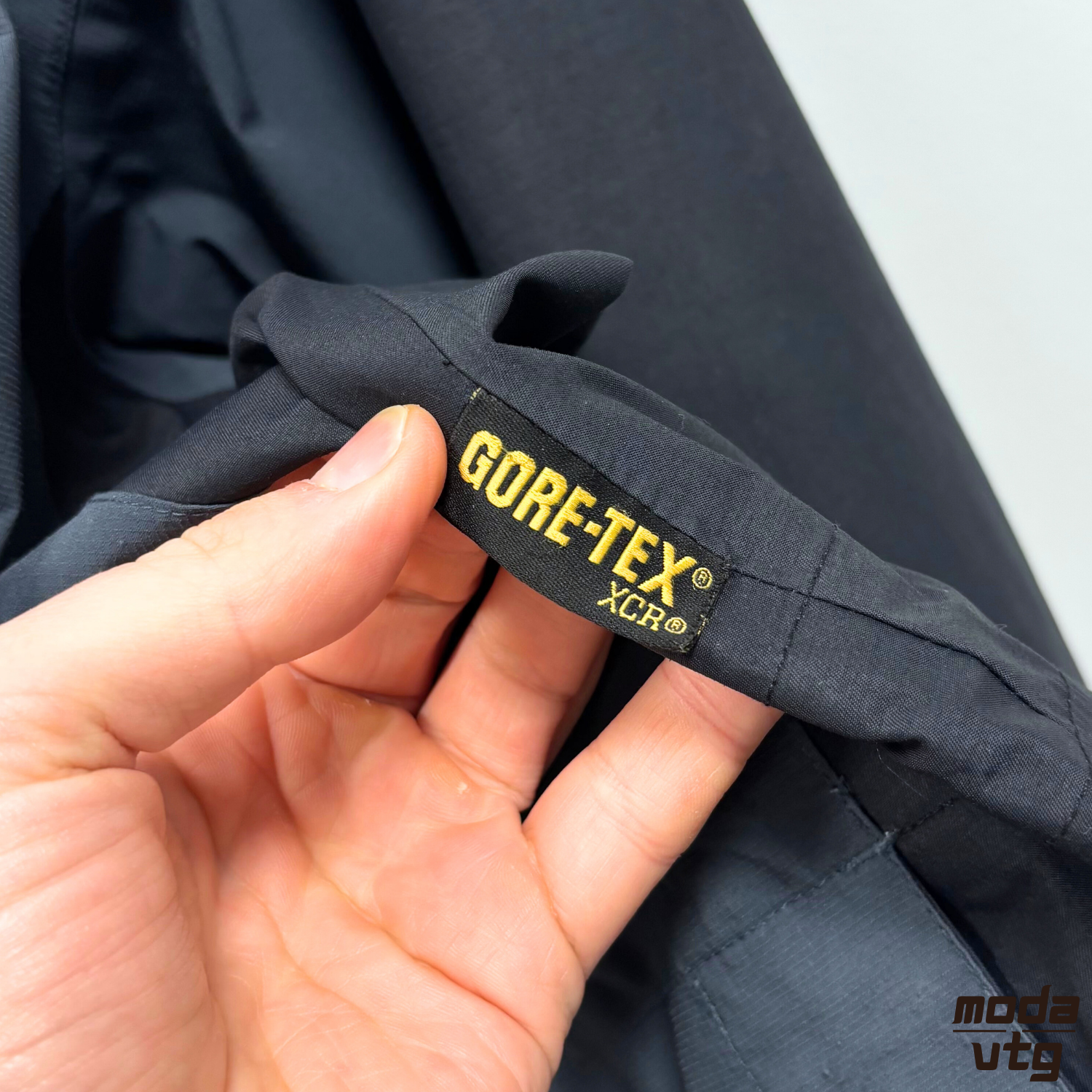 Vintage Y2K Berghaus Raincoat Black Large Goretex Gorpcore XCR