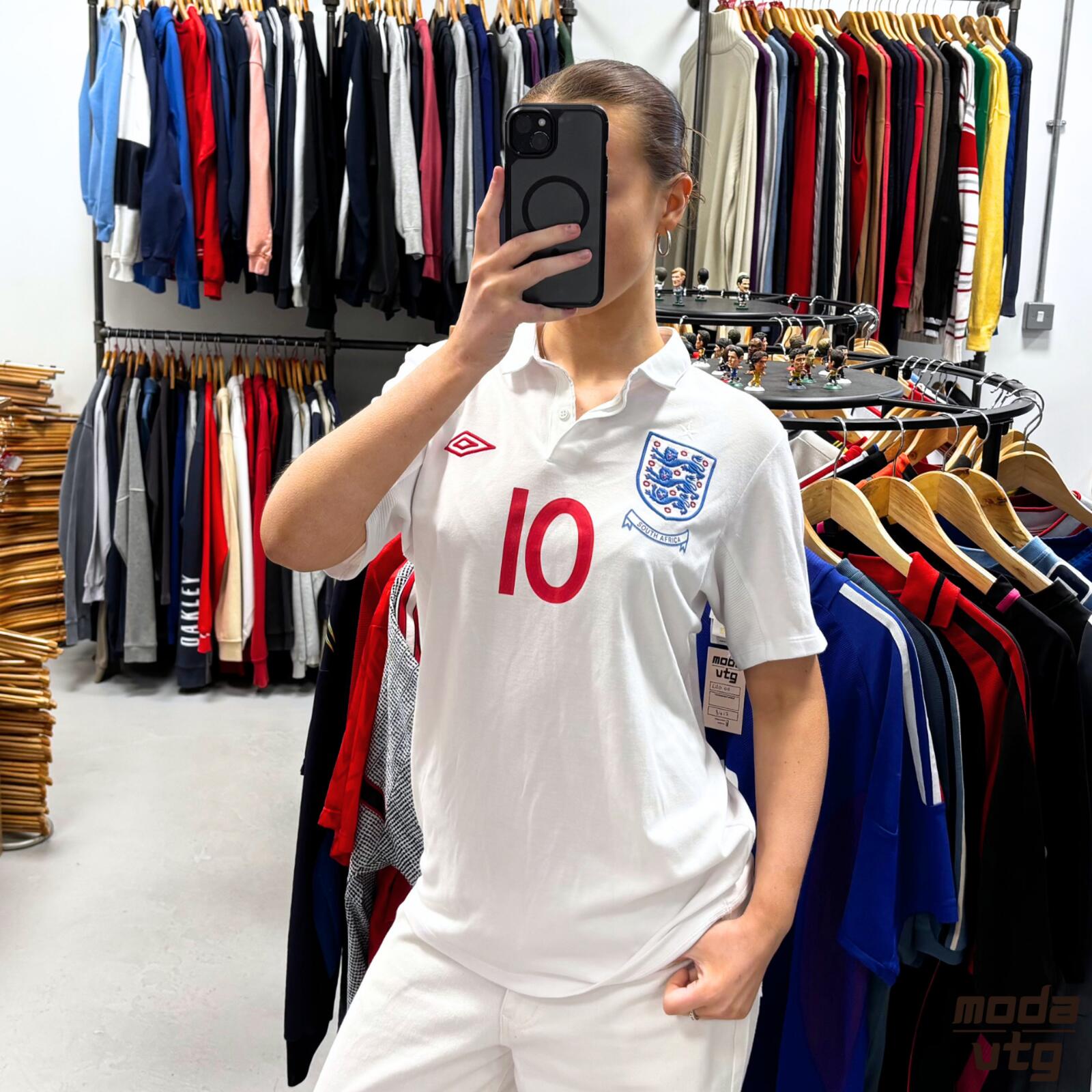 Vintage 2009/10 England Jersey White Small Umbro Retro Unisex Home Wayne Rooney