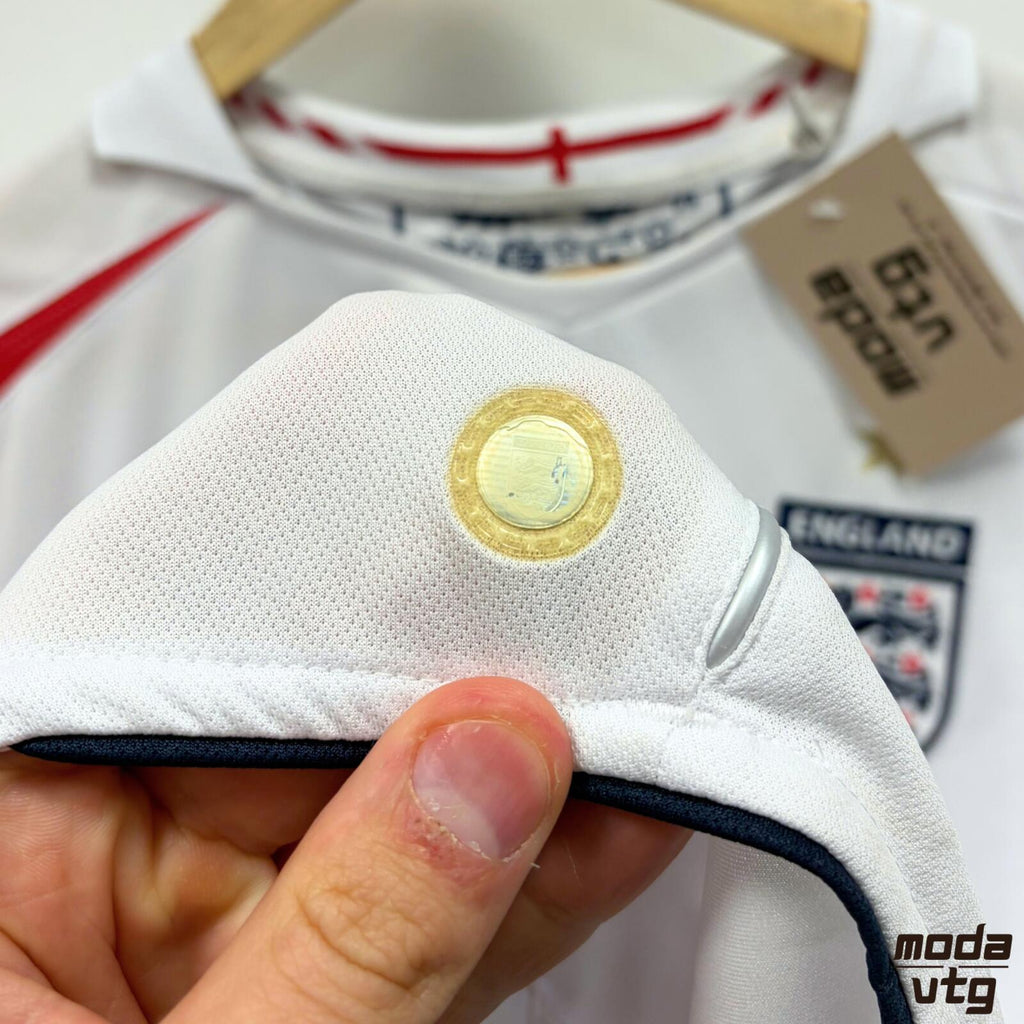 Vintage 2006/08 England Jersey White Large Michael Owen Retro Unisex Umbro