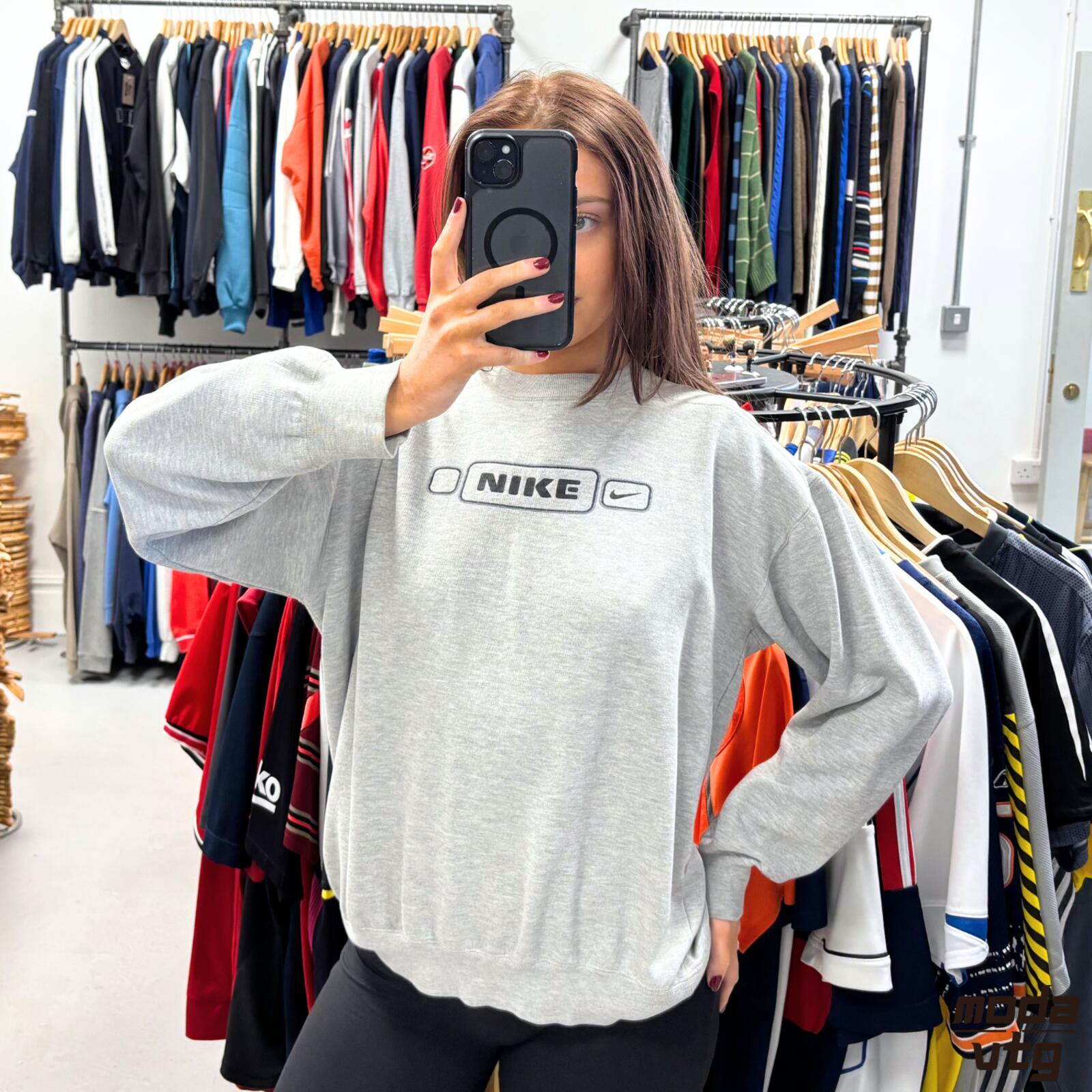 Vintage Y2K Nike Sweatshirt Grey Small Retro Unisex