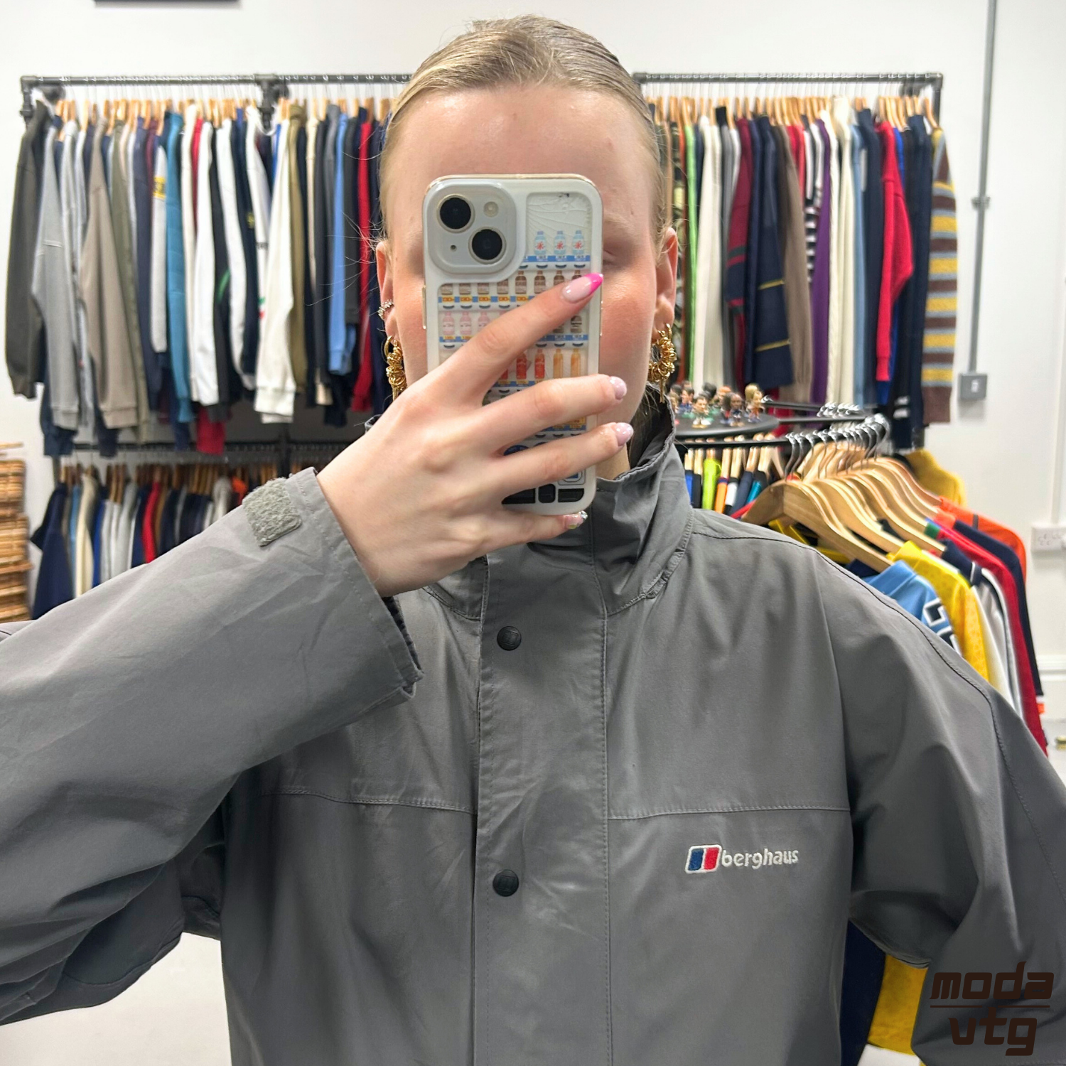 Vintage 90s Berghaus Raincoat Grey Women’s Large Goretex Walking Gorpcore