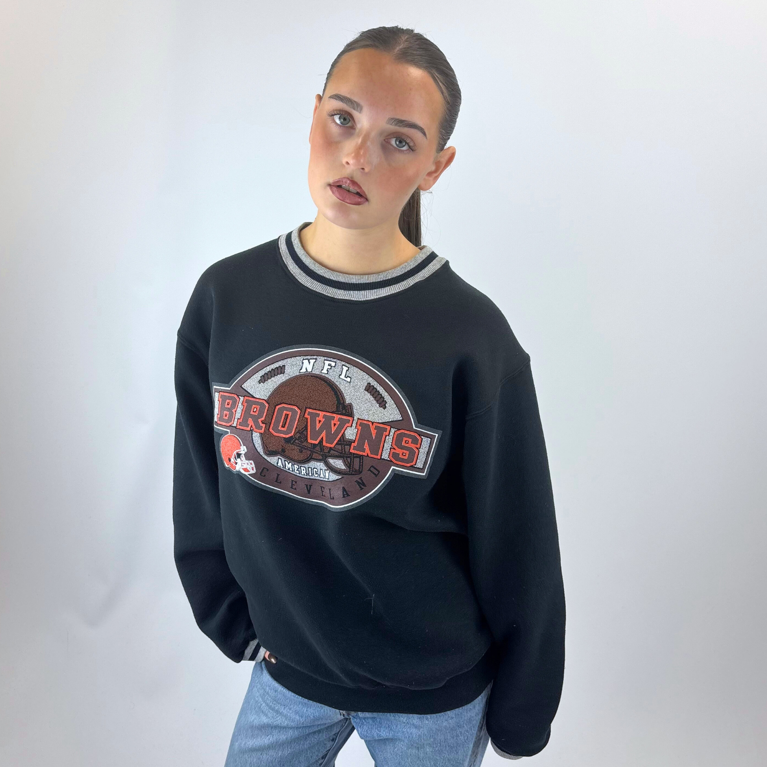 Vintage Y2K Cleveland Browns Sweatshirt Black Small NFL Pro Player