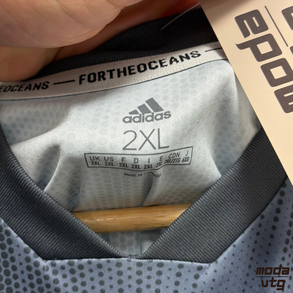 Vintage Y2K Bayern Munich 2018/19 Jersey Grey XXL Away