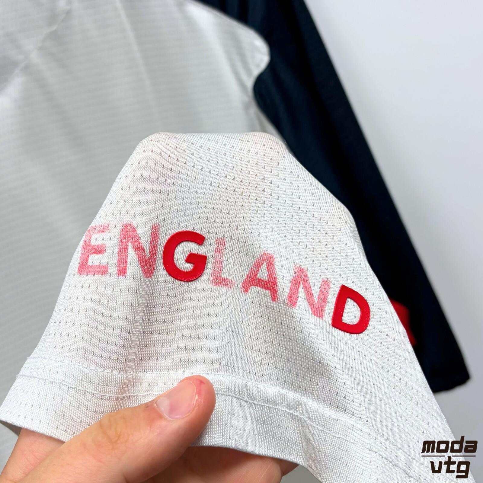 Vintage Y2K England Jersey White XL Retro Unisex Umbro