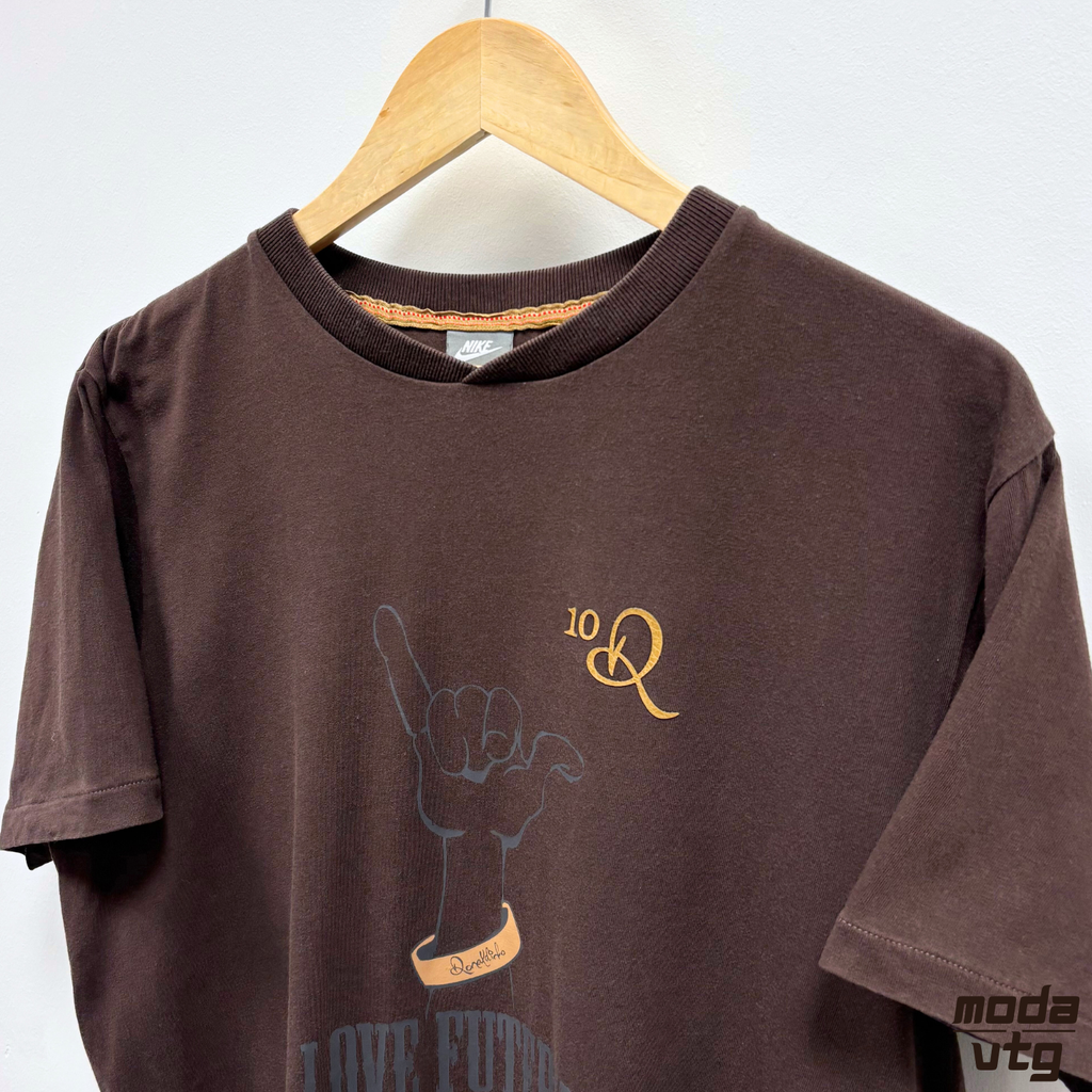 Vintage 2006-07 Nike Ronaldinho T-Shirt Brown Medium Retro R10