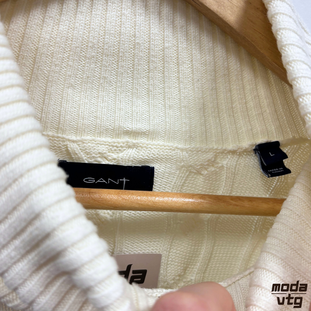 Vintage Y2K GANT Knitted Jumper Beige Medium Cable Turtle Neck