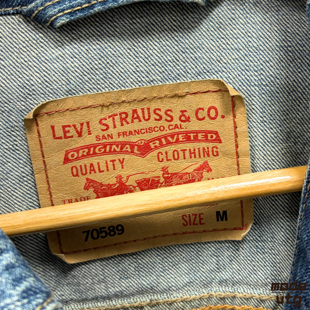 Vintage Y2K Levi’s Denim Jacket Blue Women’s Medium Retro