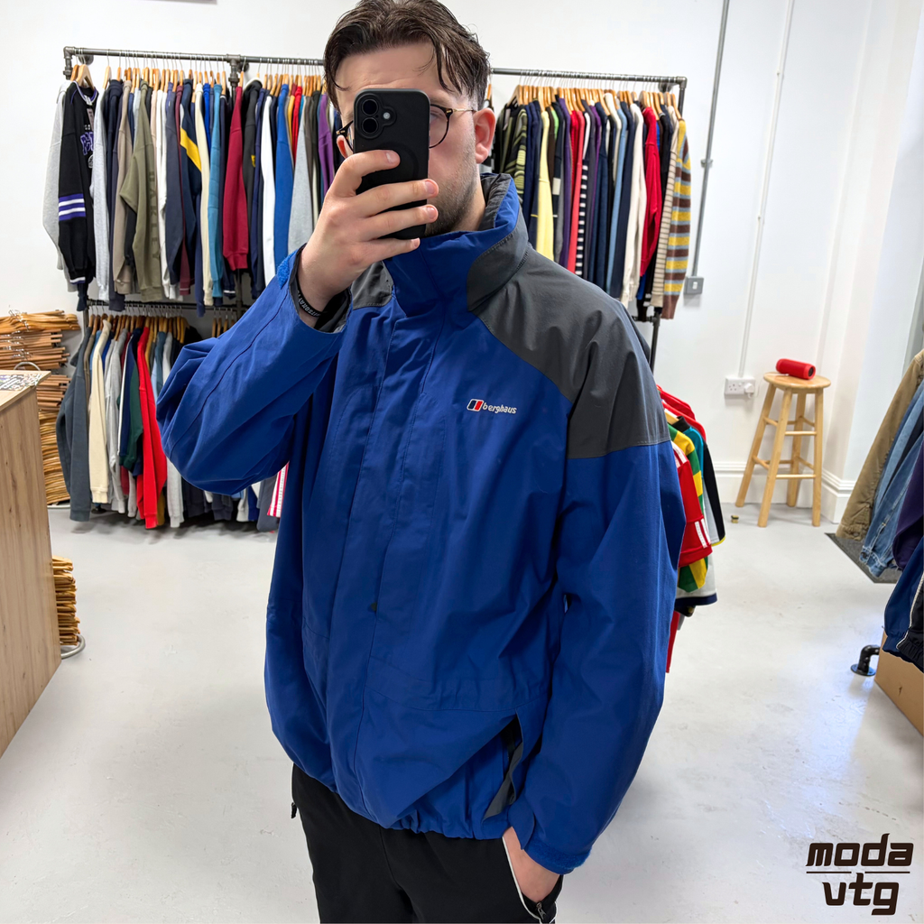 Vintage Y2K Berghaus Raincoat Navy XL Goretex Winter Walking Gorp