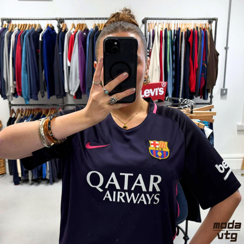 Vintage 2016/17 Barcelona Jersey Purple Large Nike Retro Unisex Away