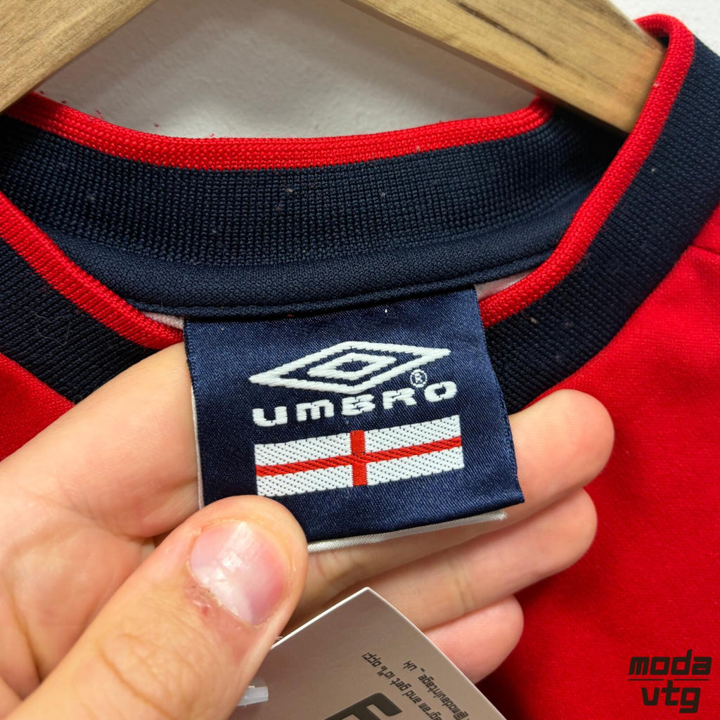 Vintage 2001/03 England Jersey Red Small Unisex Retro Umbro World Cup