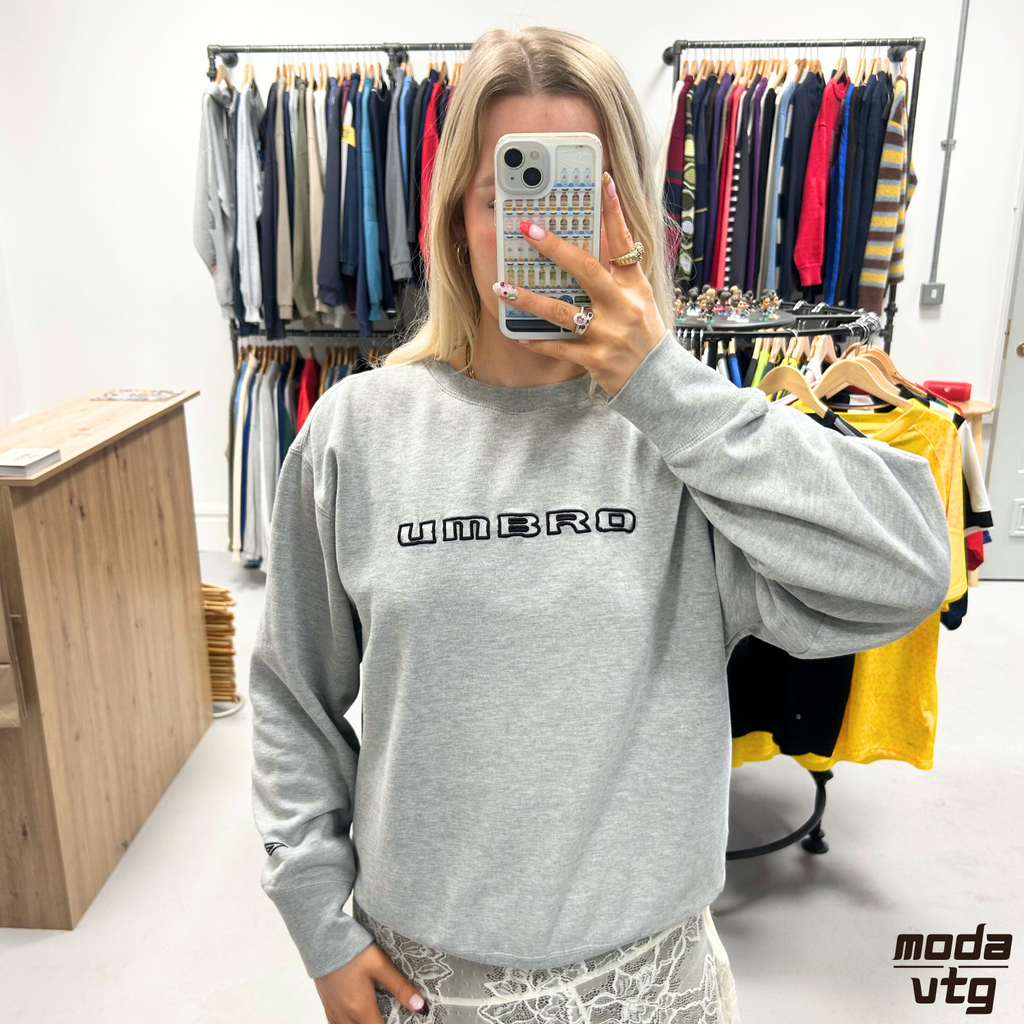 Vintage Y2K Umbro Sweatshirt Grey Small Unisex Retro Spellout