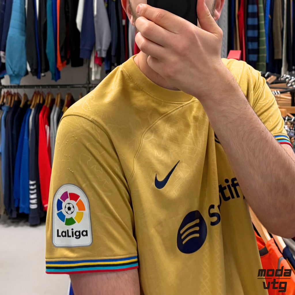 2022/23 Barcelona Kit Gold XL Retro Unisex Nike Away