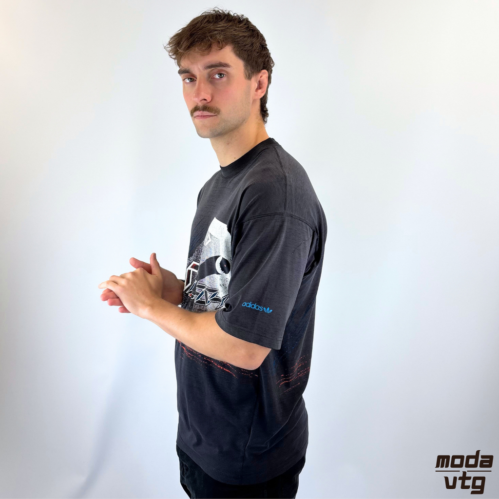 Vintage 90s Adidas T-Shirt Black Large Squash Graphic