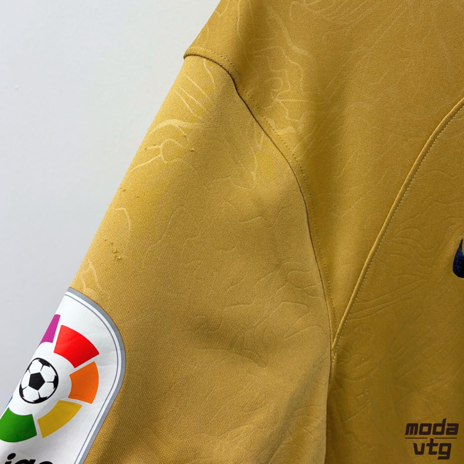 2022/23 Barcelona Kit Gold XL Retro Unisex Nike Away