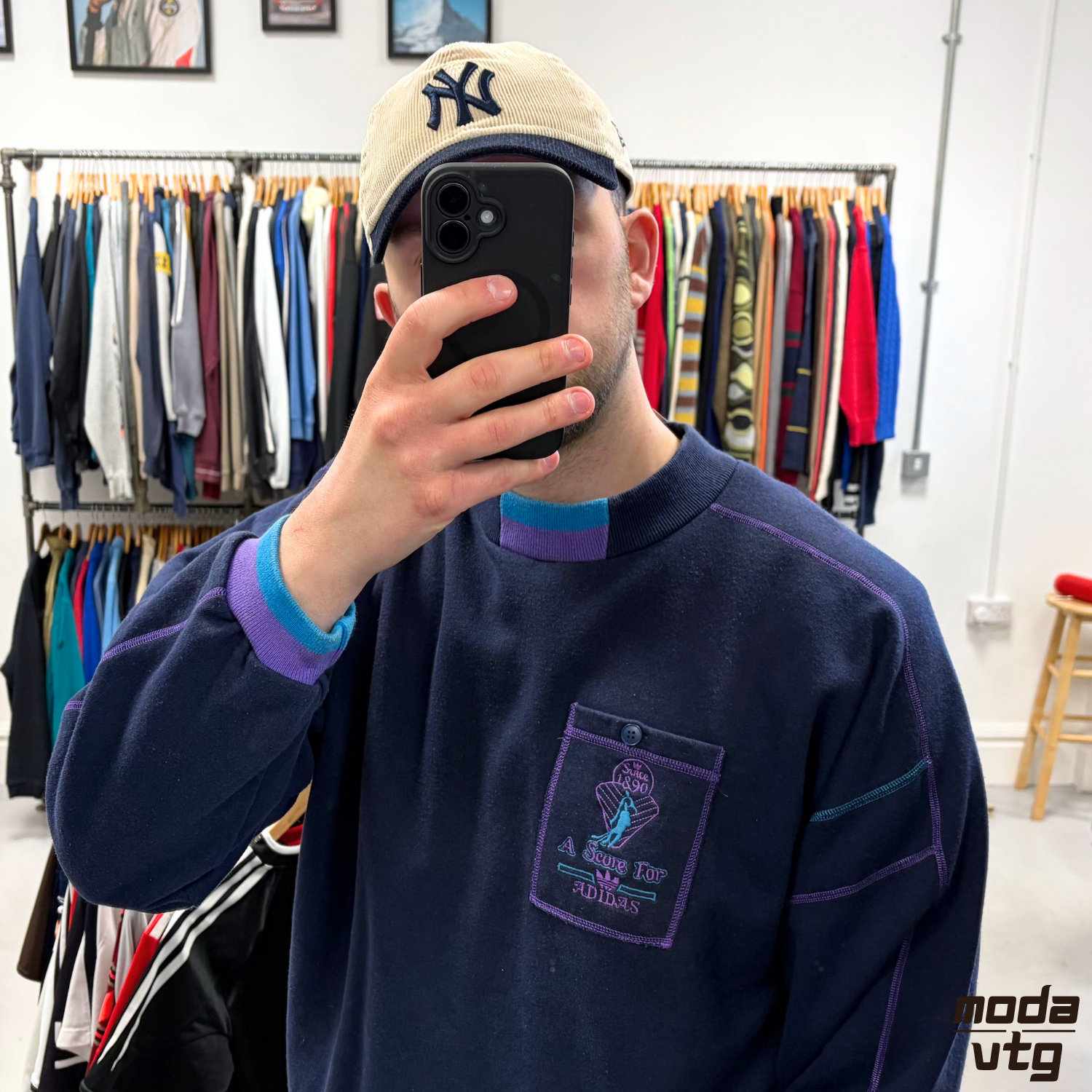 Vintage 90s Adidas Sweatshirt Navy Large Unisex Retro