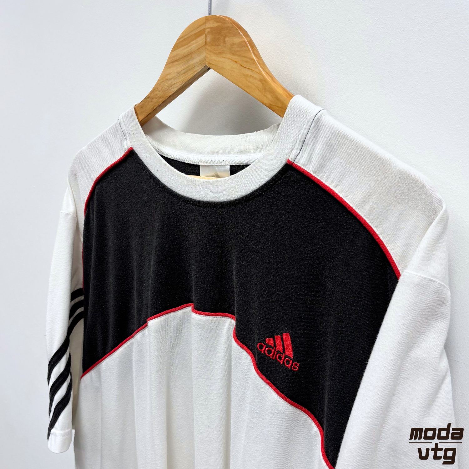 Vintage Y2K Adidas T-Shirt White XL Summer Retro