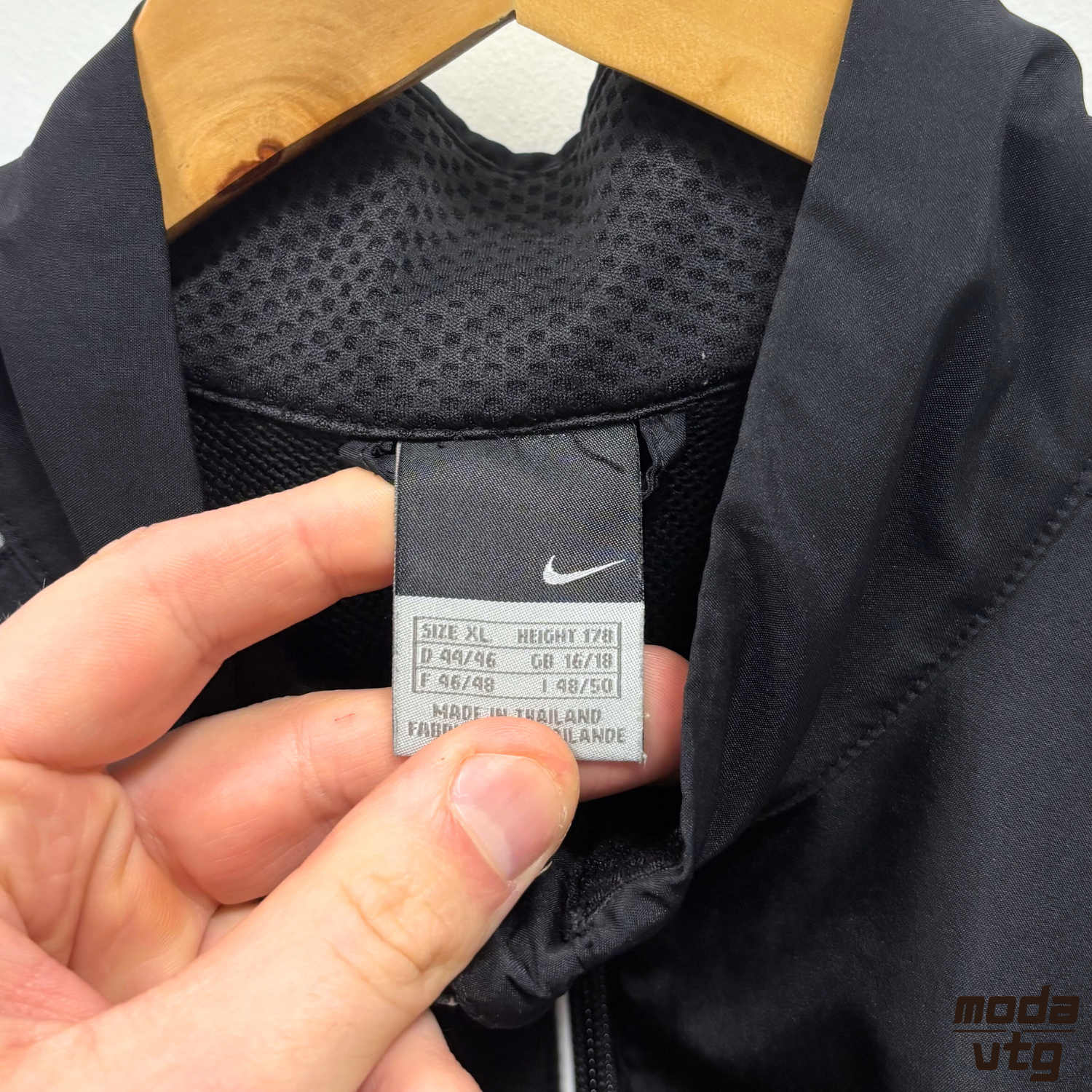 Vintage Y2K Nike Track Jackets Black Large