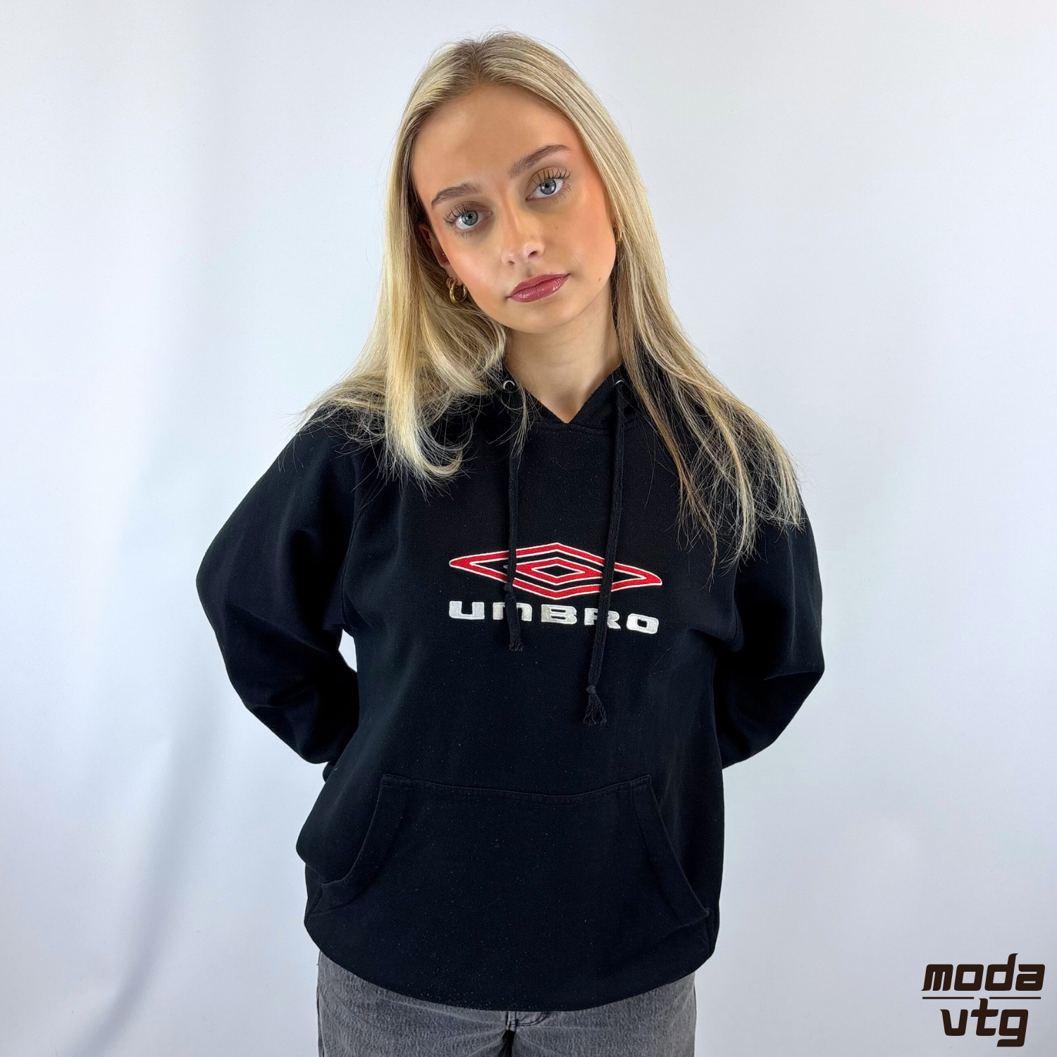 Vintage Y2K Umbro Hoodie Black Medium Embroidered