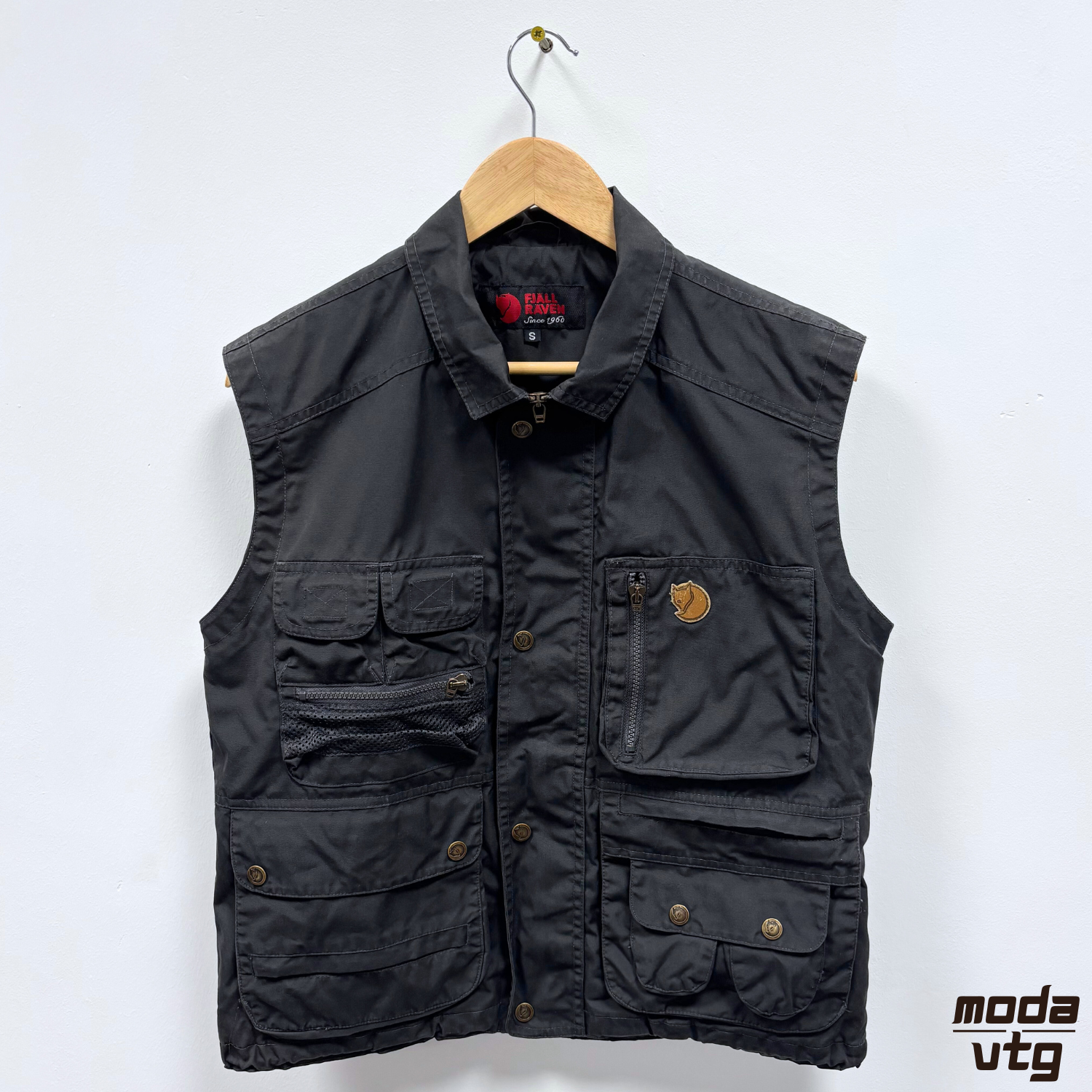 Vintage Y2K Fjällräven Vest Grey Small Hiking