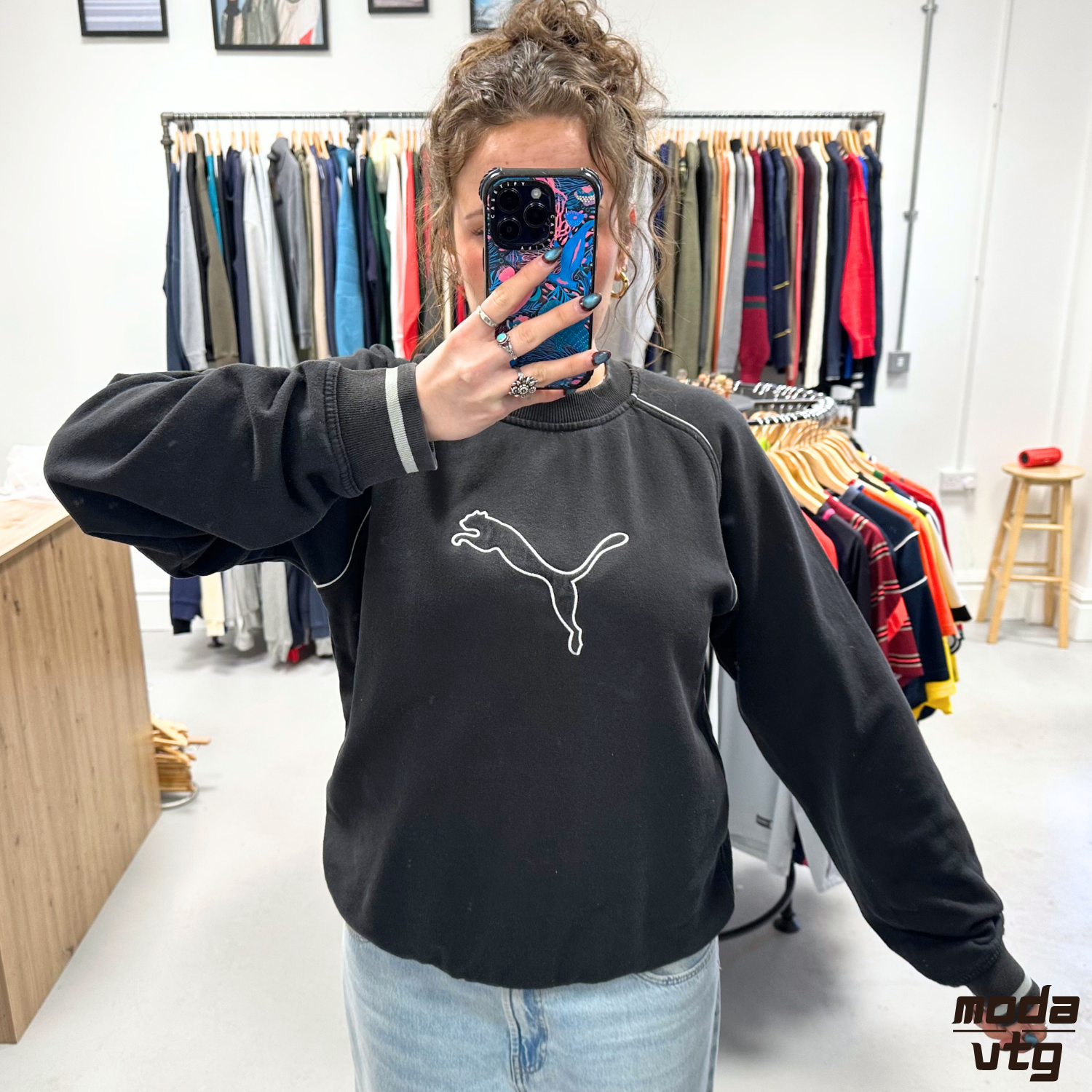 Vintage 90s Puma Sweatshirt Black Medium Retro Unisex