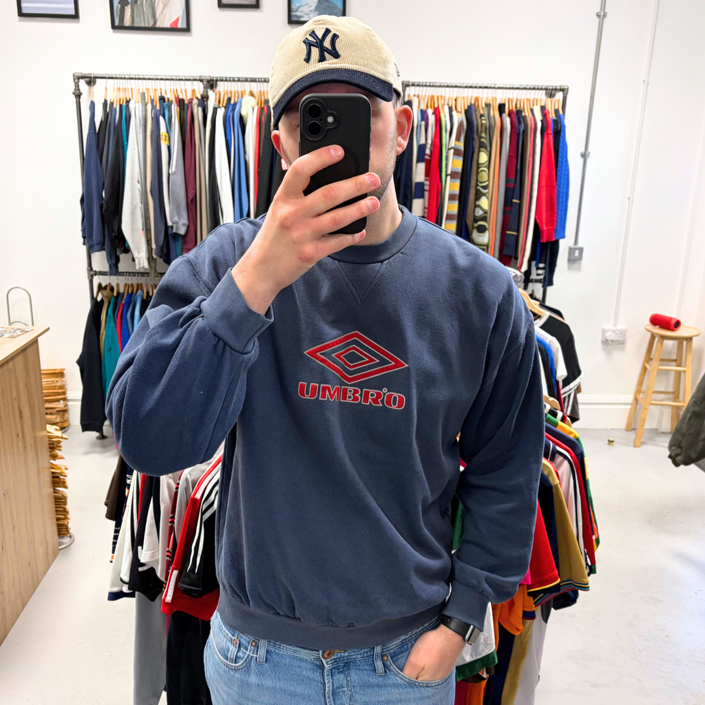 Vintage 90s Umbro Sweatshirt Navy Large Unisex Retro