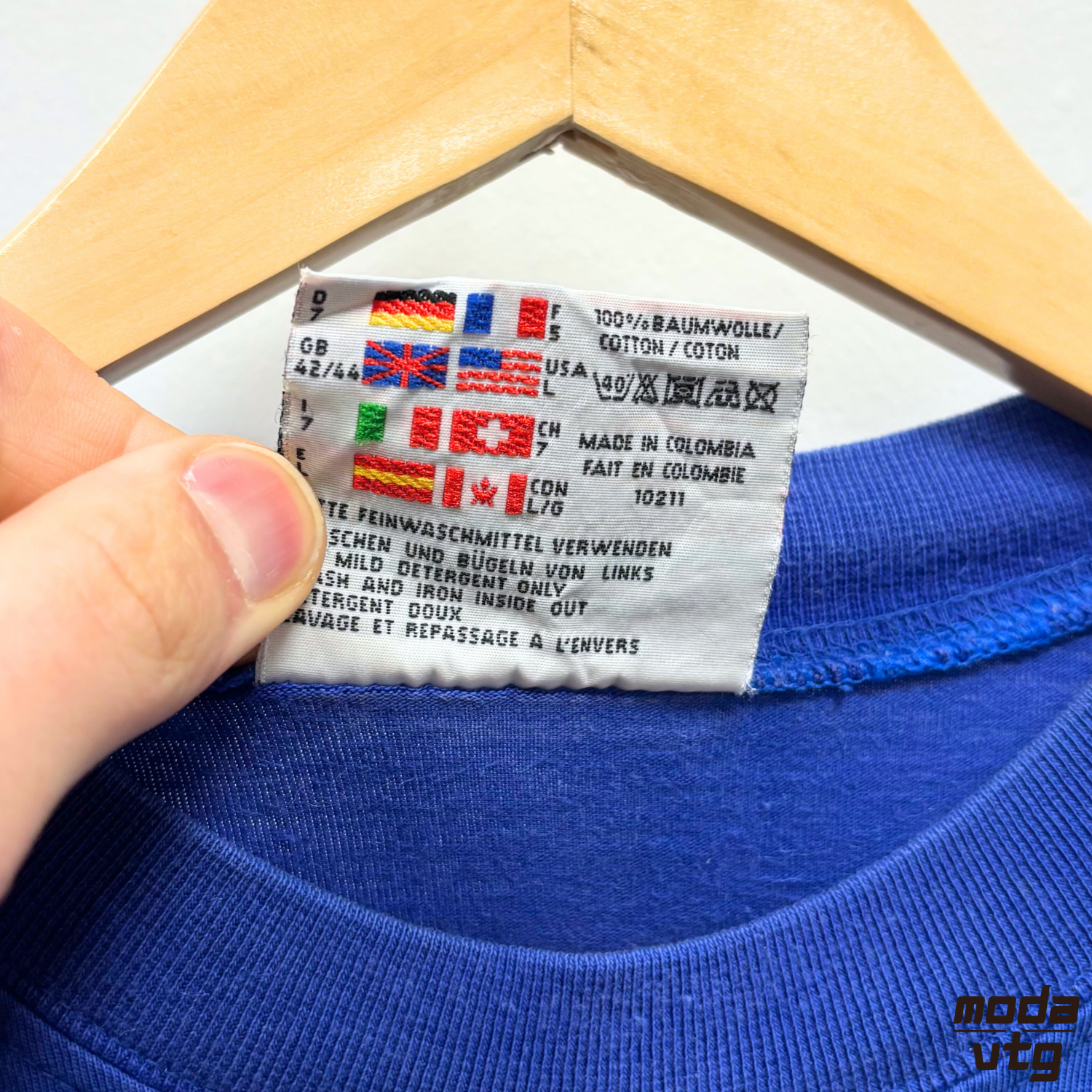 Vintage 90s Adidas Equipment T-Shirt Blue XL