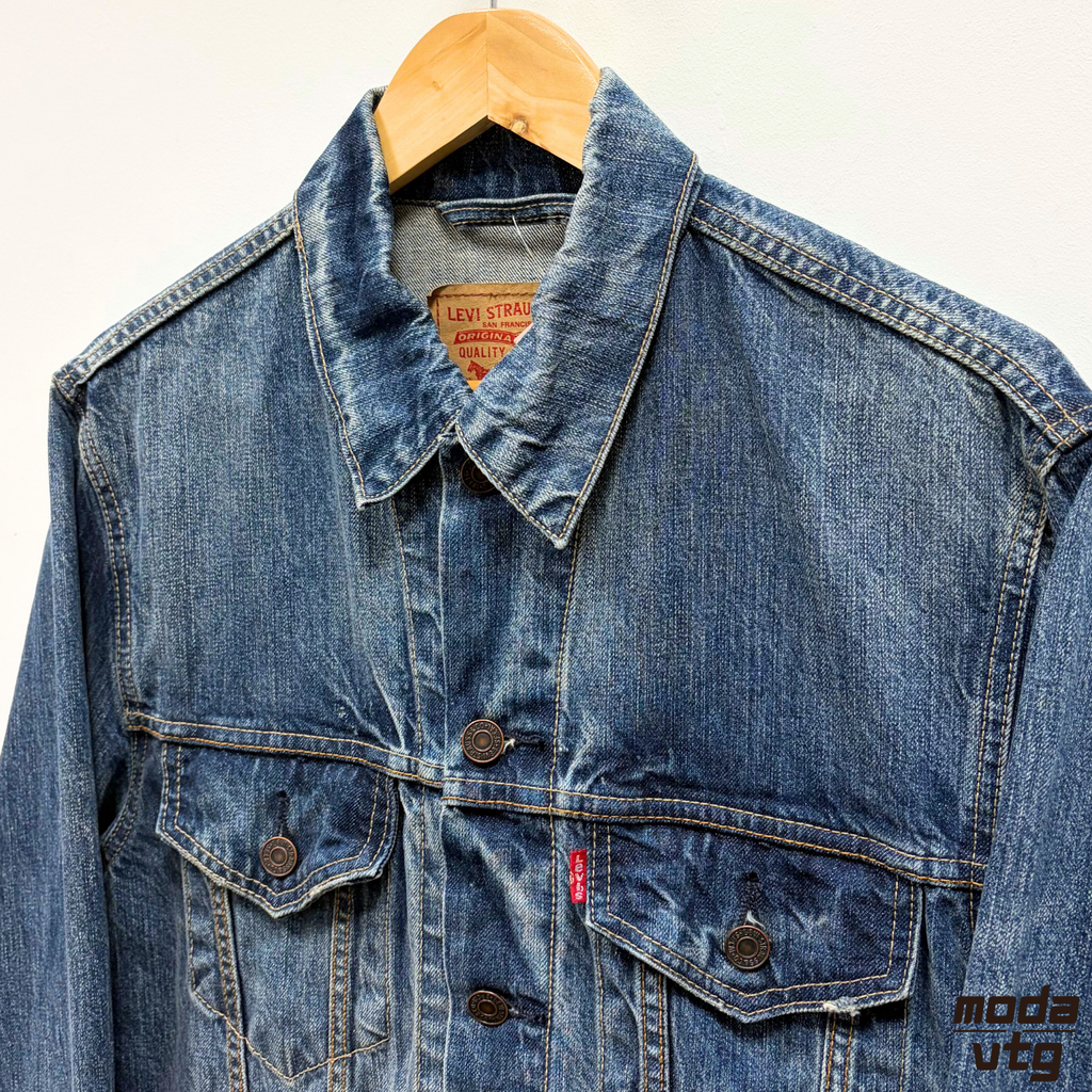 Vintage Y2K Levi’s Denim Jacket Blue Women’s Medium Retro