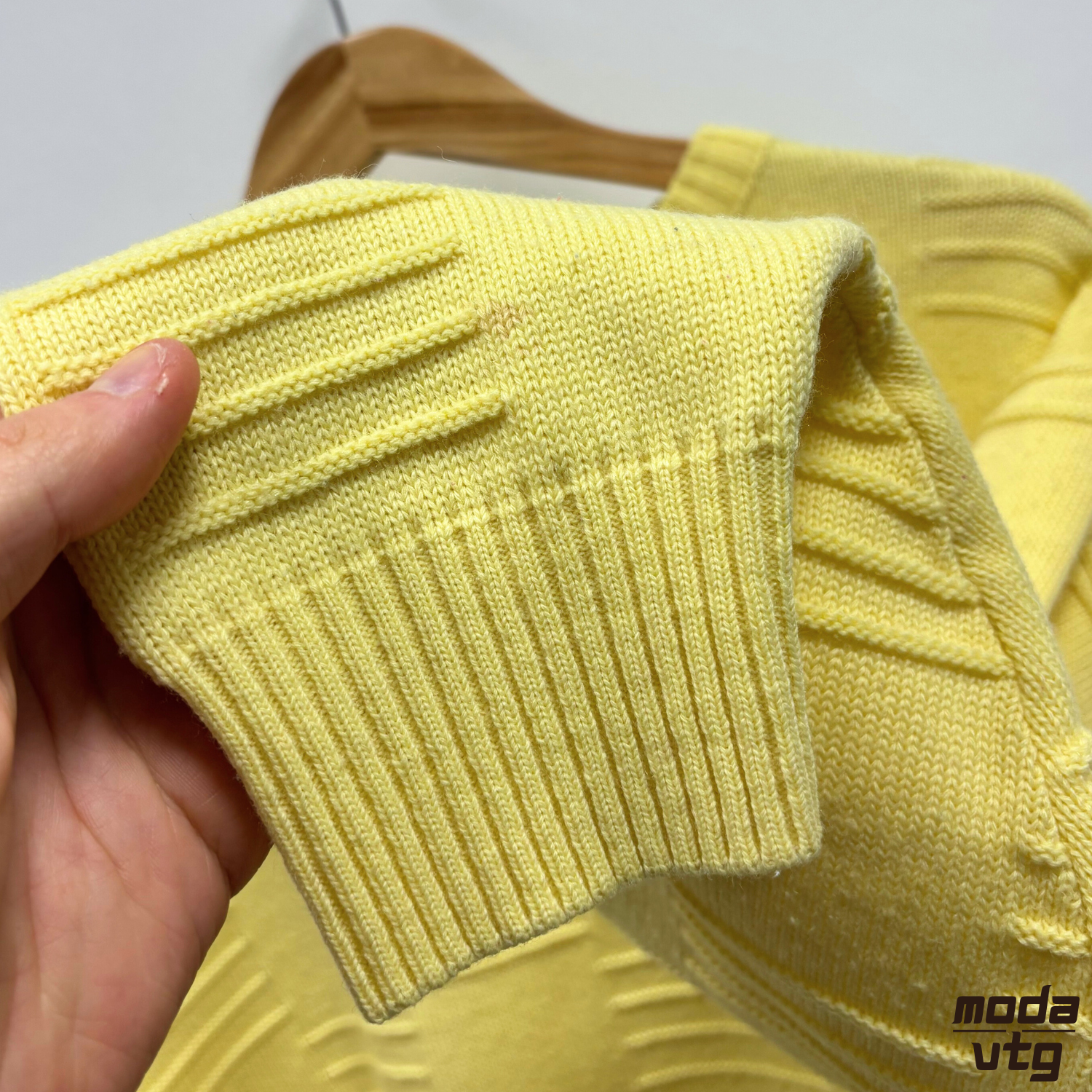 Vintage 90s Lacoste Knitted Jumper Yellow Medium Retro Made In France