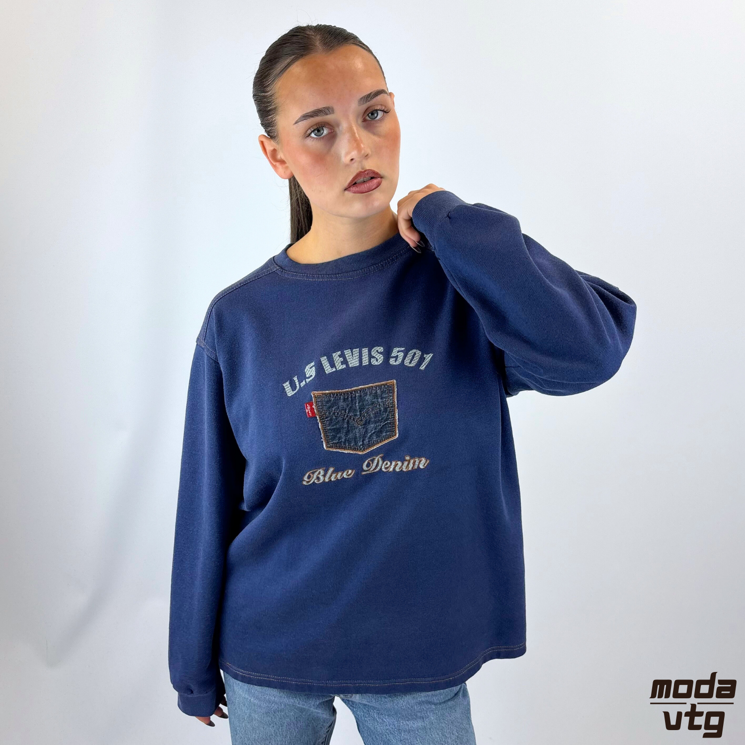 Vintage Y2K Levi’s Sweatshirt Navy Small