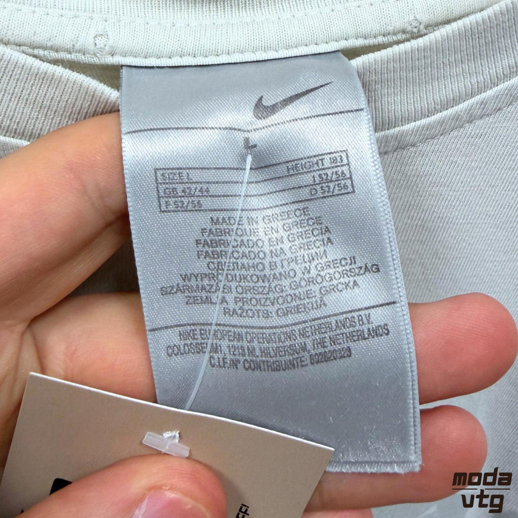 Vintage Y2K England T-Shirt White Large Nike Retro Unisex