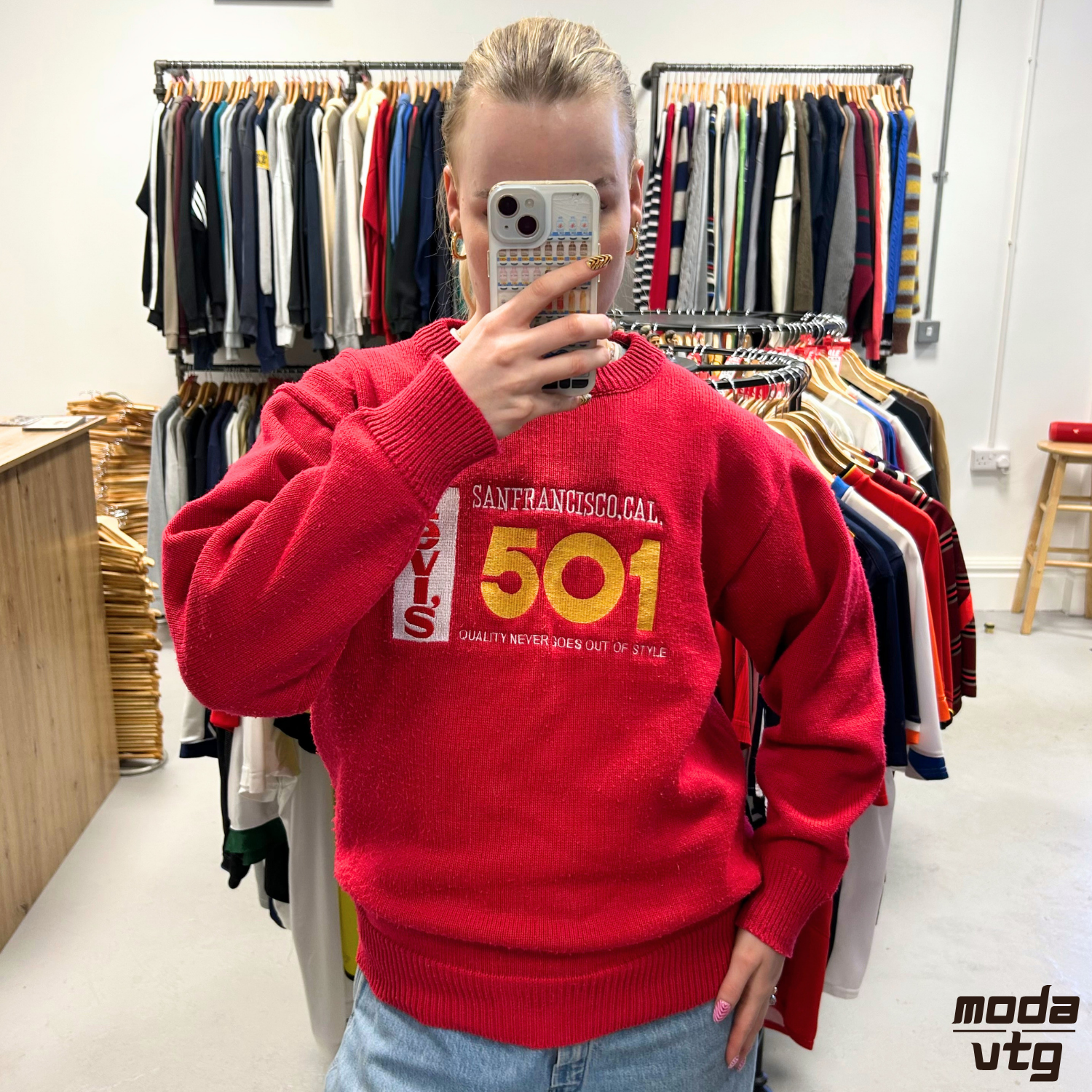 Vintage 80s Levi’s Knitted Jumper Red Small Unisex Retro