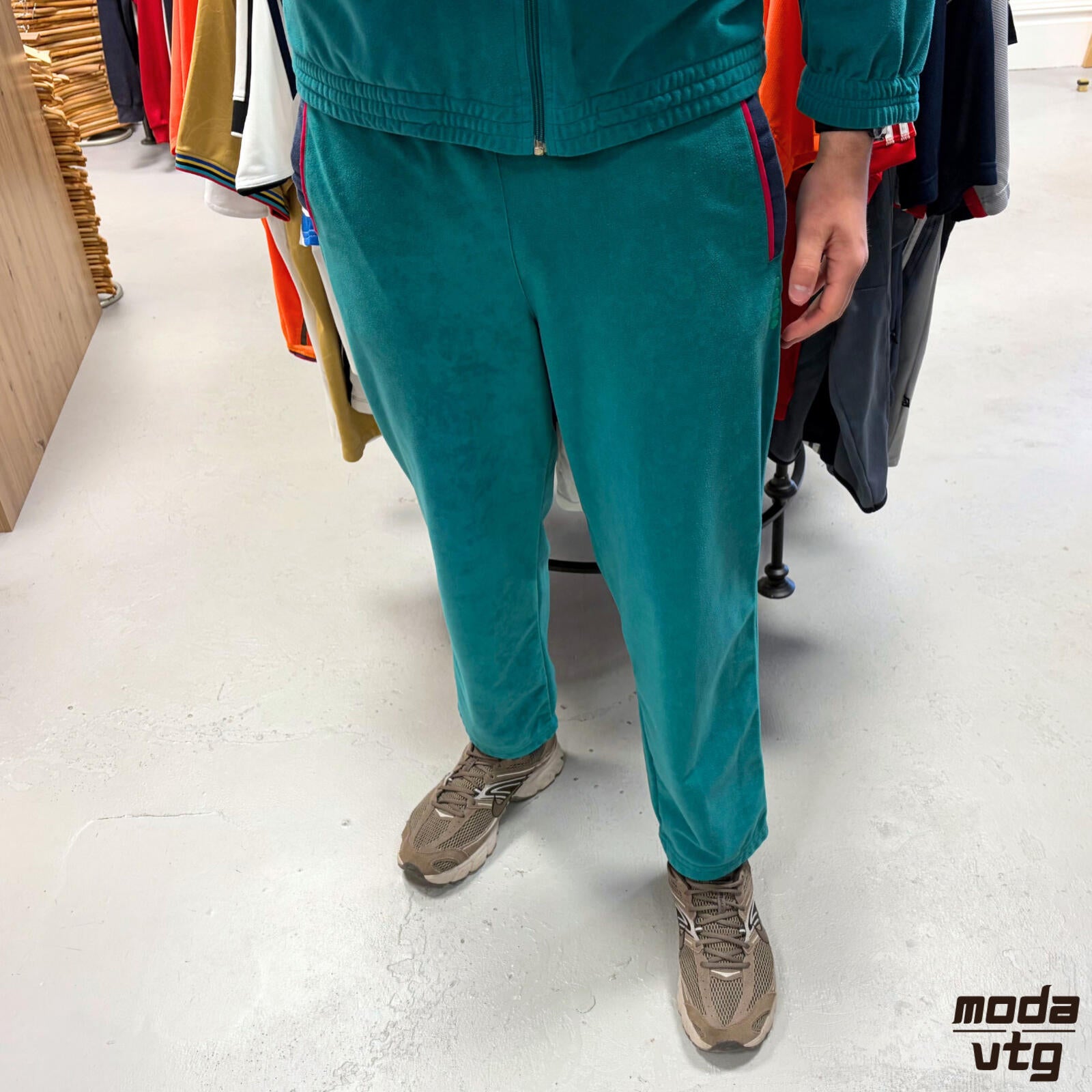 Vintage 90s Diadora Trousers Turquoise Large Retro Funky Trackpants