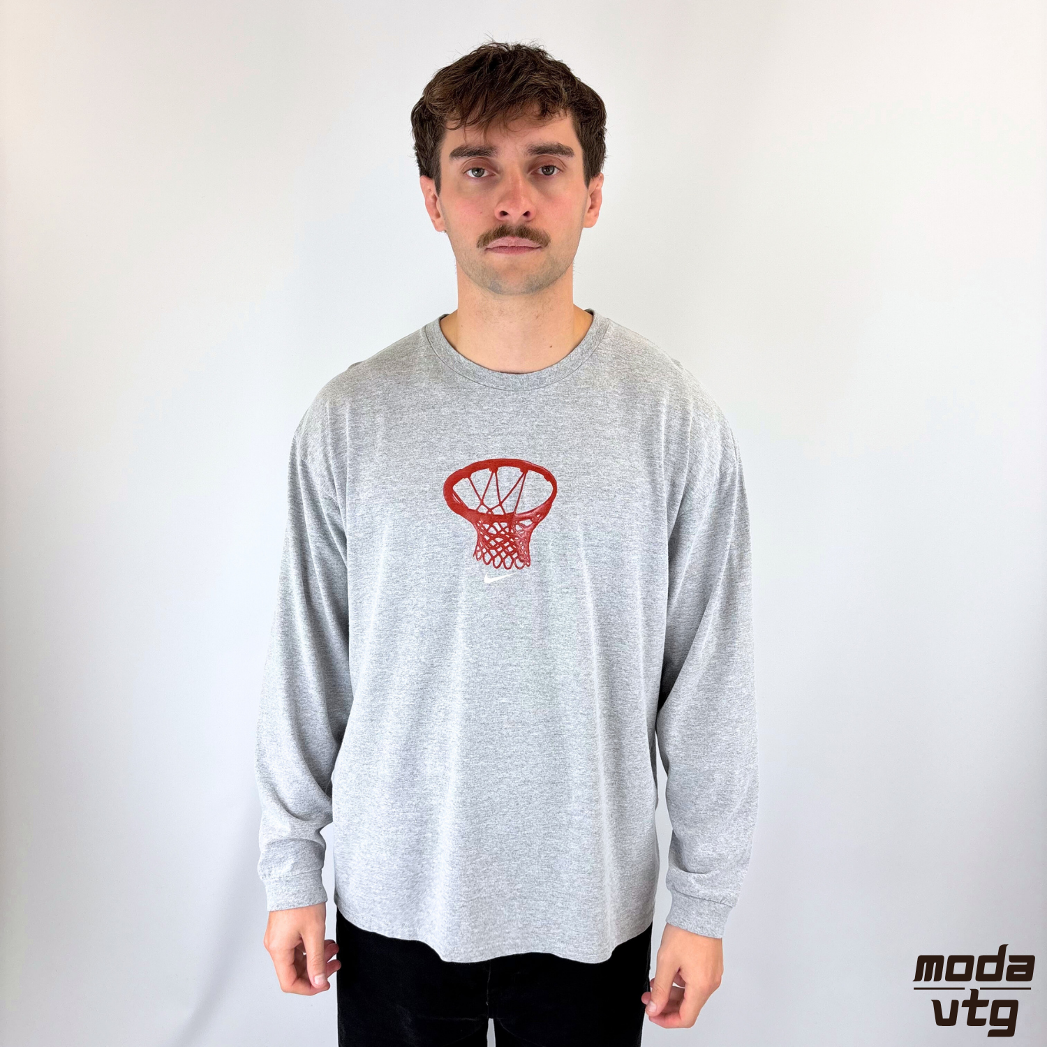 Vintage Y2K Nike T-Shirt Grey XL Long Sleeve Basketball