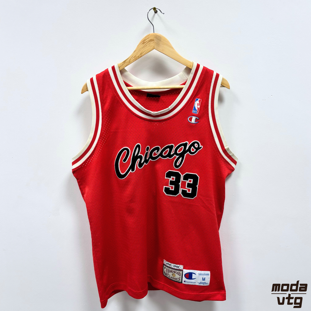 Vintage 90s Chicago Bulls Home Jersey Medium Red Pippens #33 Champion