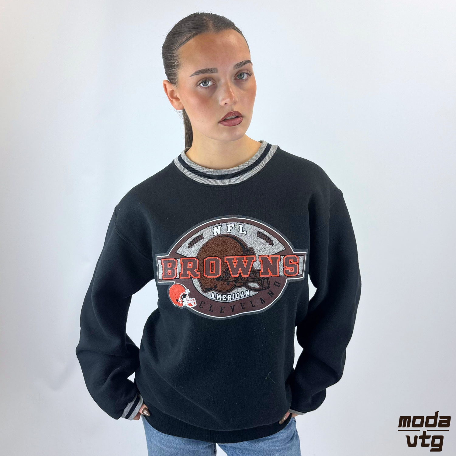 Vintage Y2K Cleveland Browns Sweatshirt Black Small NFL Pro Player