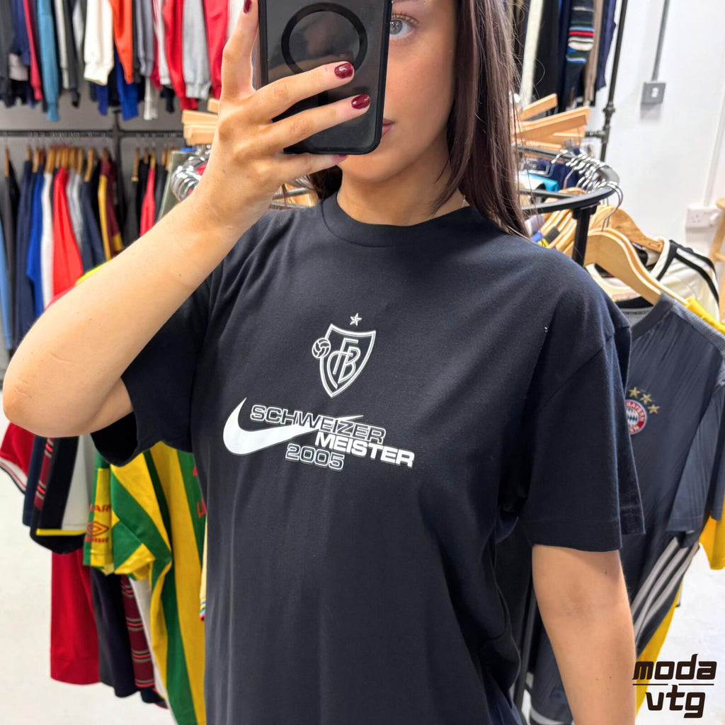 Vintage Y2K FC Basel T-Shirt Black Large Retro Unisex Nike
