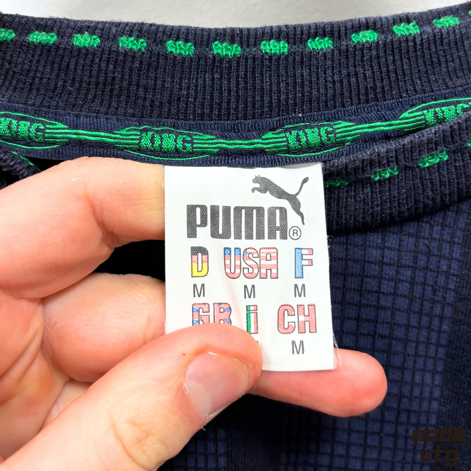 Vintage 90s Puma Sweatshirt Navy Medium Retro Crewneck