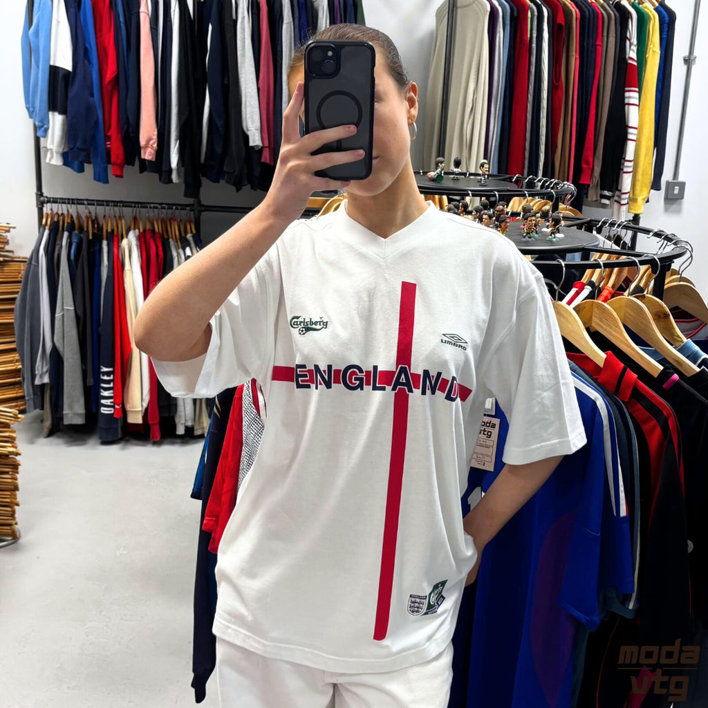 Vintage Y2K England T-Shirt White Large BNWT Umbro Retro Carslberg