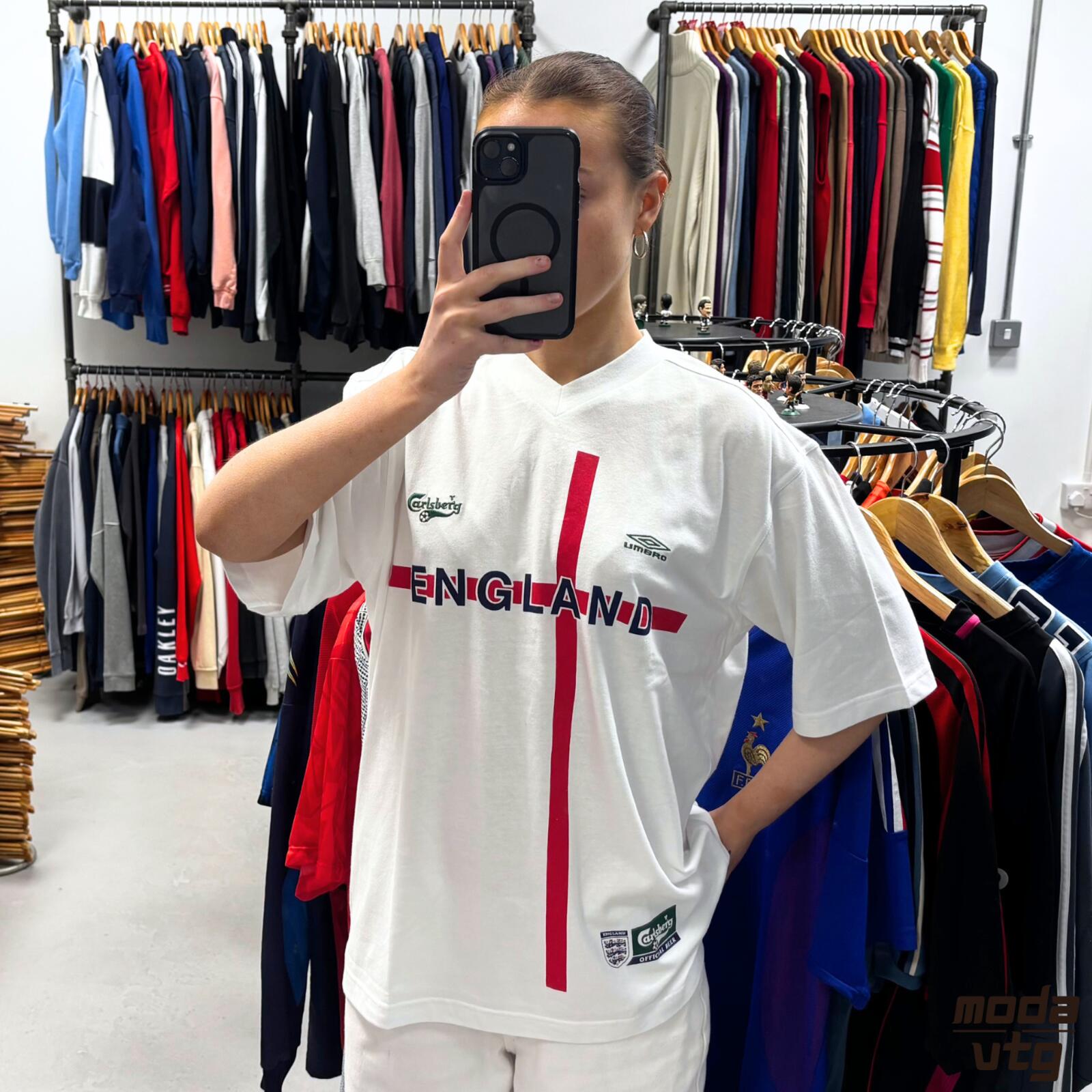 Vintage Y2K England T-Shirt White Large BNWT Umbro Retro Carslberg