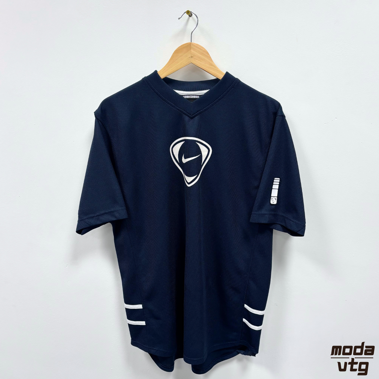 Vintage Y2K Nike Total 90 Navy Sportswear T-Shirt Large Gym Football T90