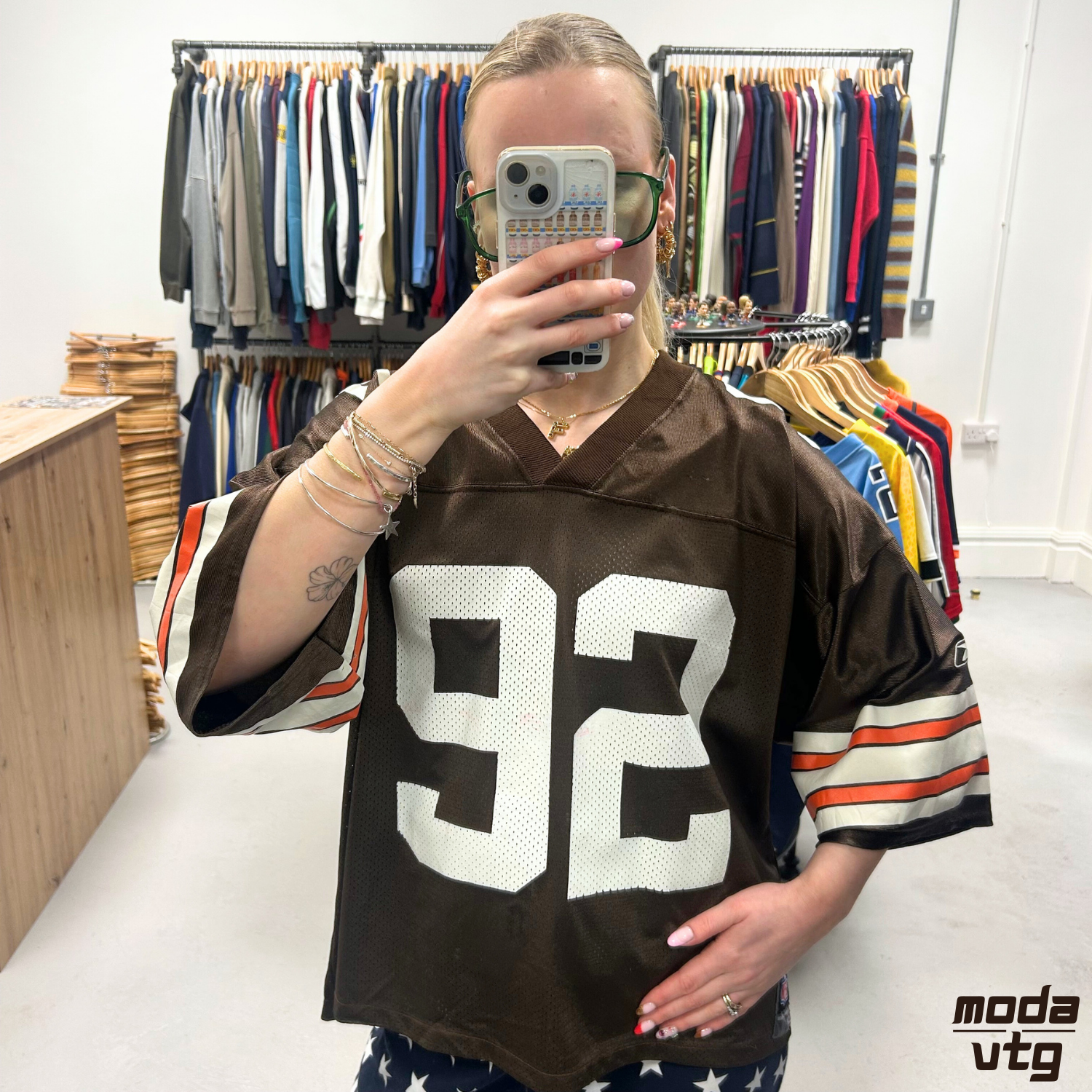 Vintage Y2K Cleveland Bears Jersey Brown Women’s Large Reebok Shortcut Retro