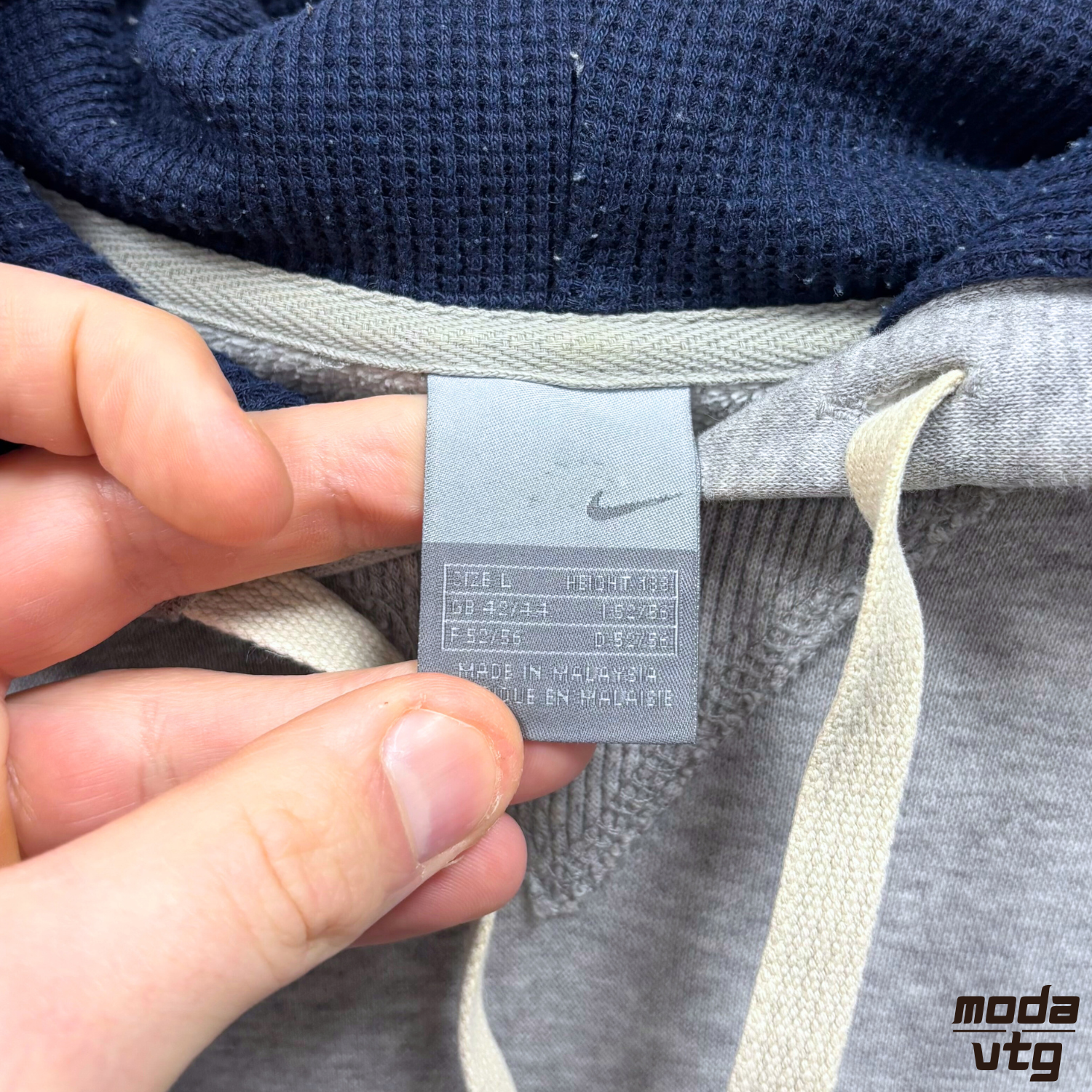 Vintage Y2K Nike Hoodie Grey Large Spell Out Retro